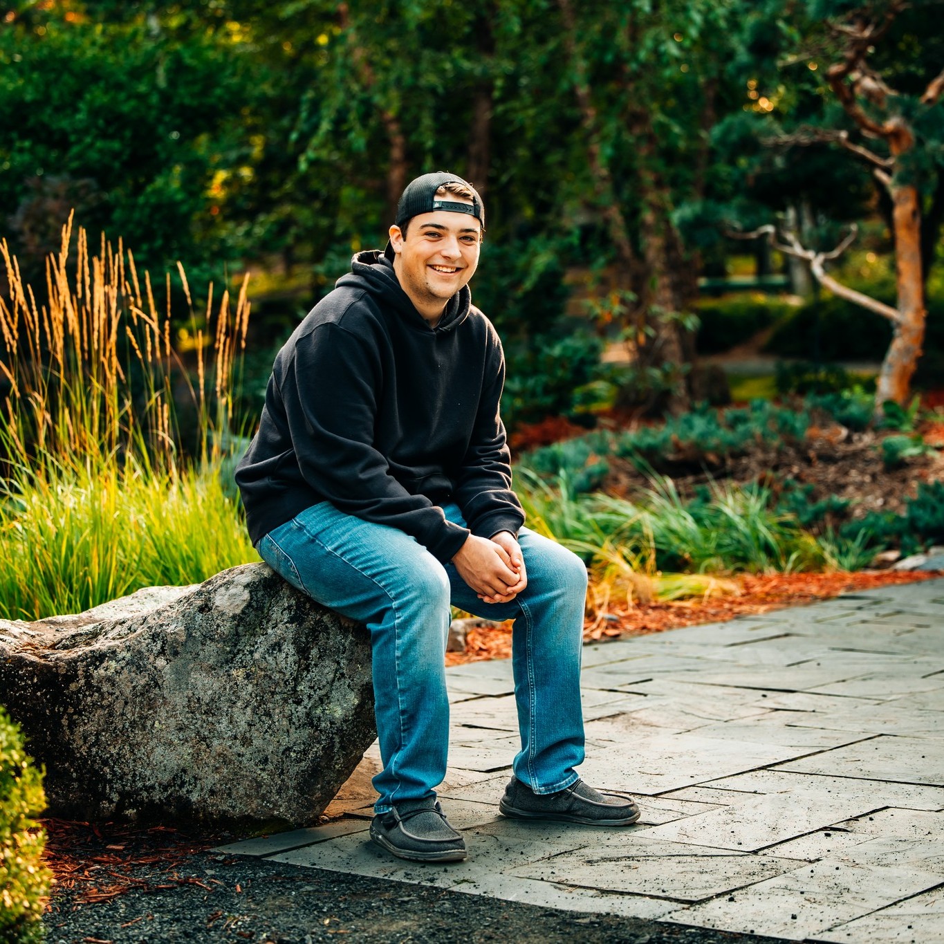 Congratulations to Ryleigh, class of 2026!
#JenniferChristensenBlix #rockstarsenior #classof26 #duluthseniorphotographer #seniorguyphotography #seniorportrait #seniorportraitsduluthmn #seniorportraitsphotographer #duluthmnphotography #seniorphotos #seniorportraits #seniorpictures #seniorsession #classof2026 #engertower