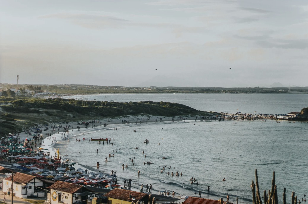 😟Feeling worried about the future of our planet? You're not alone. That feeling has a name: eco-anxiety. For coastal communities, it's a daily reality.
🎨Our first blog post explores how the #WATERFRONTS project is turning this anxiety into action through the power of art.
🌊Discover how we’re building resilience, one community at a time.
🔗Read more at: https://www.waterfronts.site/post/riding-the-wave-of-eco-anxiety-how-waterfronts-is-building-resilience-in-coastal-communities
#WATERFRONTS #EuropeanGreenDeal #waterinitiative #euwater #EcoAnxiety #ArtForClimate #BlueGrowth #EUClimatePolicy #sweden #greece #croatia #CreativeEurope #ClimateSolutions #Innovation #ClimateAction #artivism #sustainabilityart #sdgs #agenda2030 #watersustainability #culture #heritage#EcoAnxiety #CommunityResilience #ArtForChange #MentalHealth