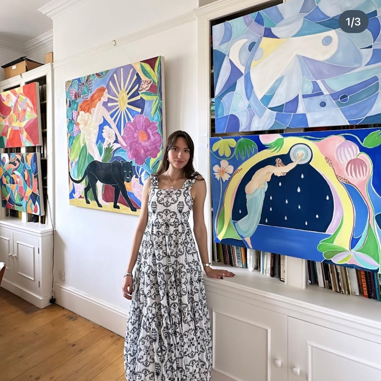 We're excited to have Aurelia Bennett back on the Putney art Trail again this year.
Aurelia is an emerging artist currently focusing on observational painting. Scenes of London, Formula 1 and Horse Racing, are among her present subject matters. She aims to capture something special in everyday life and portray movement through a vibrant lens.
Aurelia received an MA in Curating Contemporary Art from the Royal College of Art, having studied Art History at St Andrews (MA Hons). Prior to this, she also completed a Foundation Diploma at Camberwell College of Art.
#wandsworthartistsopenhouse2025 #WandsworthArtistsOpenHouse #WAOH2025 #painter #artist #wandsworth #LondonBoroughofCulture #LBoC2025 #welcometowandsworth #wandswortharts #artistsopenhouse #wandsworthartistsopenstudios #openstudios #originalartwork #art #arttrail #artistsofinstagram #SW15 #SouthLondonArtist #Putney #Wandsworth #PutneyArtist