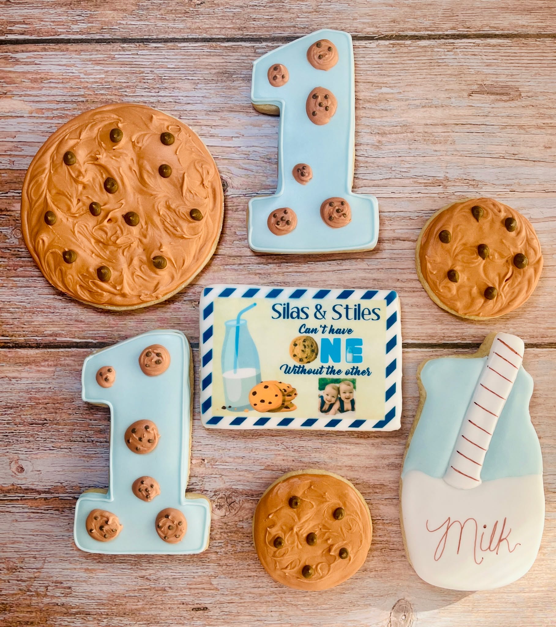 Happy 1st Birthday to the cutest baby boys! You can't have one without the other 🍪🥛