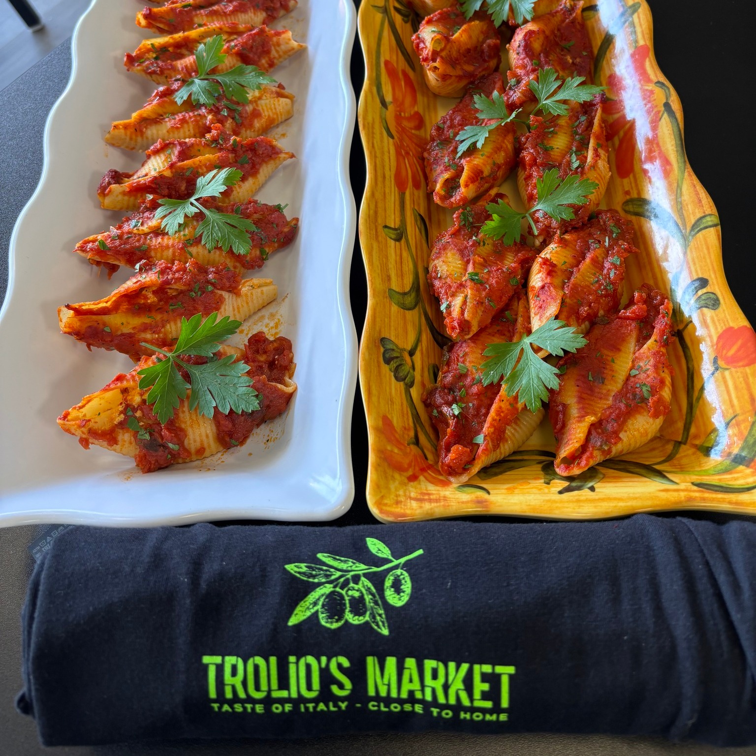 😀Today's Specials -
Stuffed Shells and Chicken Cutlets
🏈🏈GAMEDAY - Any Large Cold Grinder 10% OFF🏈🏈
Open today until 3:00 pm