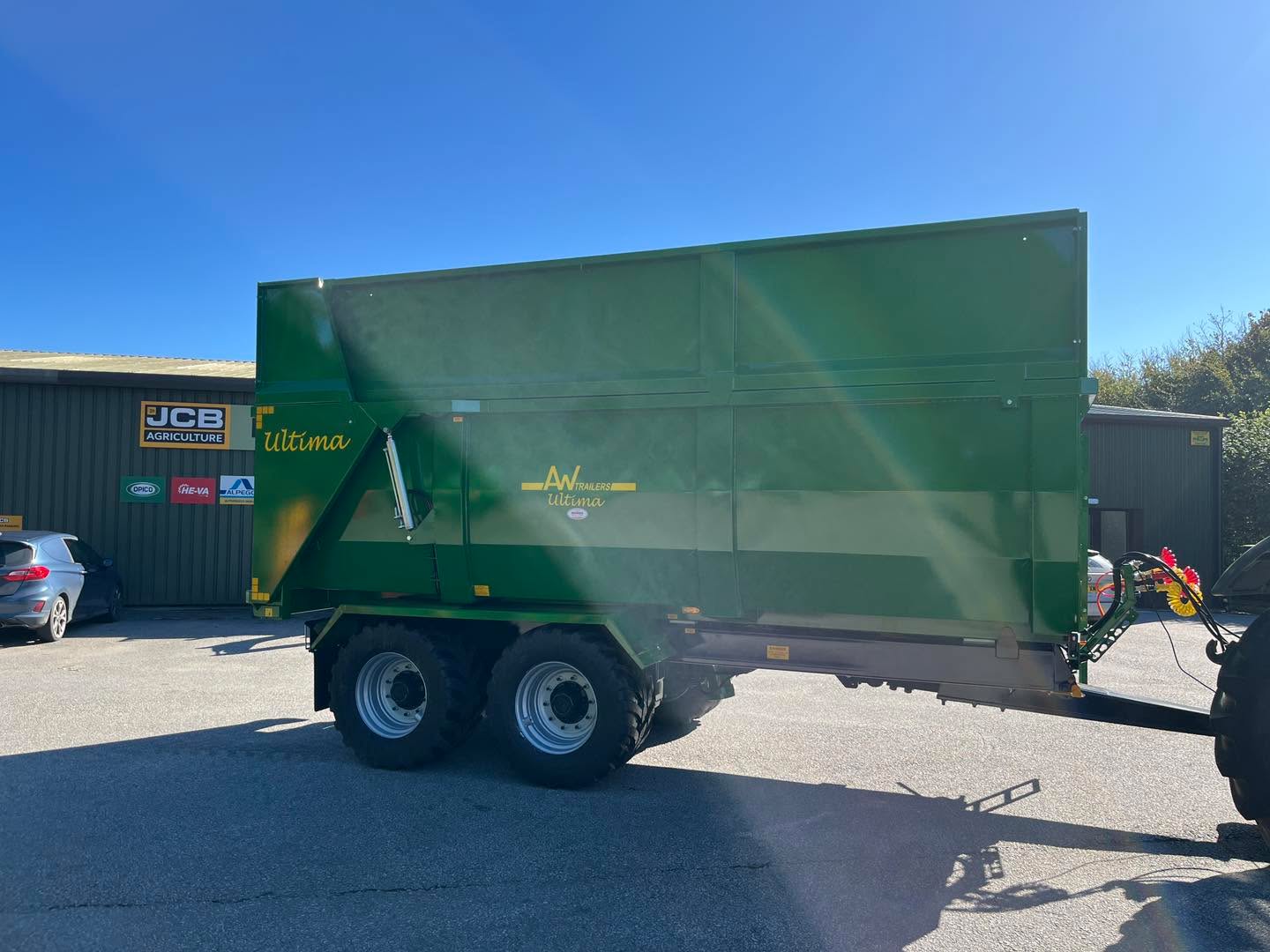 It’s late in the season but we are still selling and 🚜 delivering new @awtrailers silage trailers, leaving today going to north Cornwall, 12 tonne ultima, with all the extras, as described on website.
☎️ We are now taking orders for next year so please give us a call to discuss any requirements.
#Beares #AWTrailers #agriculture