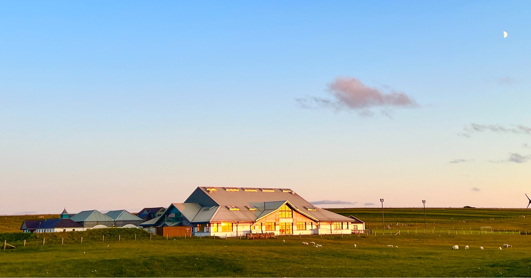 🔦 North Lewis Business spotlight - Spòrsnis 🔦
More than just a sports centre, @sporsnis is the heart of local fitness and fun in North Lewis! With a gym, ten pin bowling, soft play, bike hire (including e-bikes), sauna, games area and events space, there’s something here for everyone to stay active and have fun, or even explore the local area on two wheels!
📍Lionel, HS2 0XB
🕐Mon – Sat 9am to 7pm
📸 1 - Ariana Ayu
📸 2-4 @sporsnis
#visitnorthlewis #northlewisbusiness #supportlocal #outerhebrides #isleoflewis #visitscotland #visitouterhebrides @visitouterhebrides