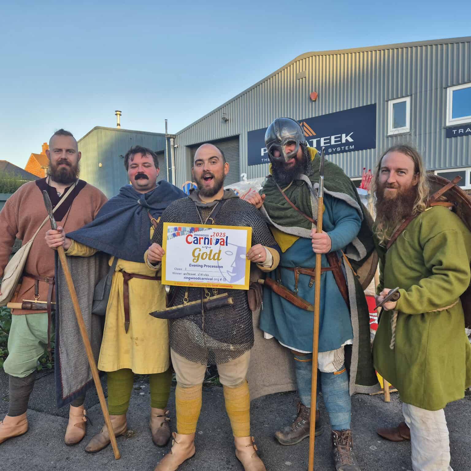 Ulfhedinn had an amazing time at the Ringwood Carnival this weekend!
🌧️ The rain certainly didn’t dampen our parade spirit—we brought home Gold for the evening procession! 🥇
Thanks to everyone who came out and supported the event!
#RingwoodCarnival #Ulfhedinn #GoldWinners #EveningProcession #VikingReenactment #LivingHistory #VikingLife #ReenactmentCommunity #HistoricalReenactment #VikingCrew #ShieldWall #VikingHeritage #ulfhedinn #LivingThePast #ReenactorsLife #VikingCulture