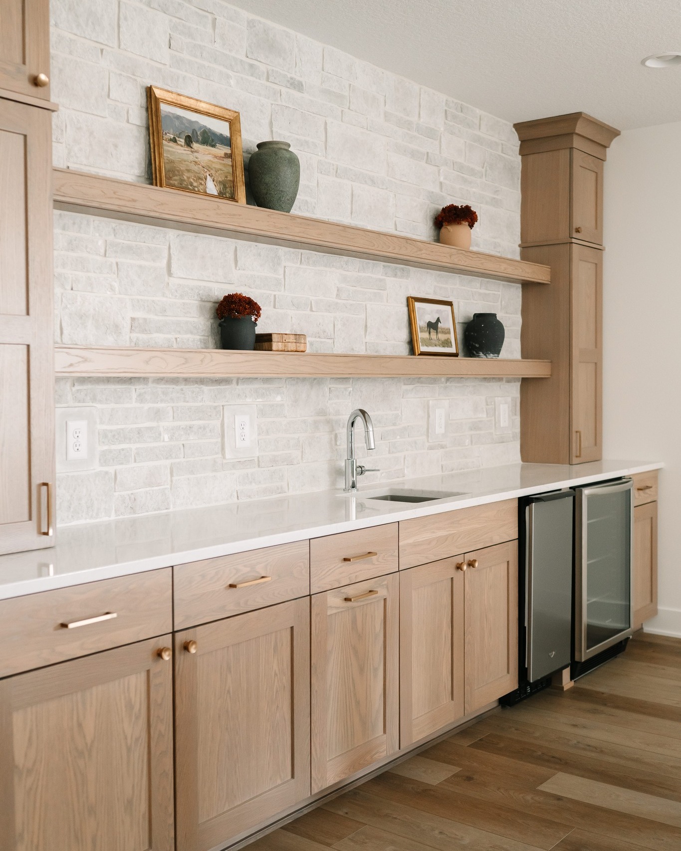 Stone backsplash or wood cabinetry... what’s catching your eye first? 👀
Because honestly, we can’t choose either.
#dynastyhomes #customhomebuilder #iowahomes #desmoines #luxuryhomes #homeinspo #dreamhome