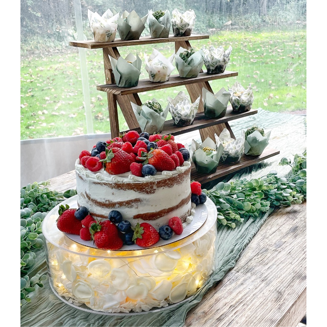 🍂 Fall is in the air… which means wedding season is in full gear! 💍✨
A beautiful bride tied the knot at a beautiful venue, with an equally beautiful cake and cupcakes to match. (Not sure if I said beautiful enough 😉)
To complement the natural tones of her décor, we kept things simple and elegant with whites, ivories, and soft shades of green. Just a few colors provided all the visual charm the dessert table needed 💚
And the flavors? A perfect pairing! Guests who wanted to play it safe said yes to chocolate or vanilla, while the adventurous crowd said “I dew” to carrot cake with cream cheese frosting and maple with blueberry buttercream. Talk about falling in love with dessert! 🍁🧁
If you’re planning a wedding or event this season, don’t leaf your desserts to the last minute—get your order in and let’s make it unbe-leaf-ably sweet. 🥂
Size/Flavor: 1 dozen Maple
Frosting: Blueberry Buttercream
Size/Flavor: 1 dozen Carrot
Frosting: Cream Cheese
Size/Flavor: 1 dozen Vanilla
Frosting: Vanilla Buttercream
Size/Flavor: 1 dozen Chocolate
Frosting: Vanilla Buttercream
Size/Flavor: 8" Carrot
Frosting: Cream Cheese
🌐 www.treatsbyallyson.com
FB: Treats by Allyson
IG: @treatsbyallyson
#CustomTreats #CakeDecorating #carrollcounty #carrollcountymd #carrollcountymaryland #weddingcakes #localbaker #localbakery #localbakeries #cupcakes #carrollcountybakery #manchestermd #hanoverpa #westminstermd #customcake #customcakes #pullapartcupcakes #customcakes #anniversarycake #birthdaycake #FallDesserts #pumpkinspice #PumpkinSeason #pumpkineverything #pumpkinchocolatechip #pumpkincake #BaltimoreOrioles #baltimoreravens #baseballcake #footballcake