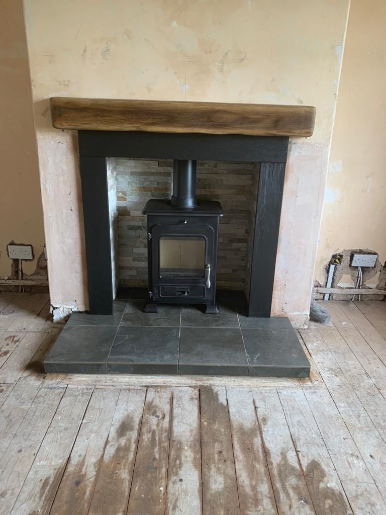 From bare brick to a bespoke focal point! This full facelift of our chimney breast was quite the project. We had the breast plastered to create a smooth, clean canvas, then installed a highly efficient wood burning stove. The crowning glory is this beautiful marble hearth and surround. The subtle veining completely changed the atmosphere of in this living room.
Visit us today
📍Fires and Surrounds Direct
Unit 2 385 Hillington Road
G524BL