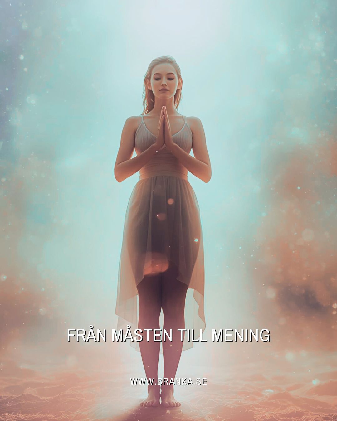 Måndagar bär ofta med sig känslan av krav och listor som väntar på att bockas av. Ibland kryper stressen in redan innan kaffet har puttrat färdigt. Det är lätt att fångas in av sina egna tankar men det går att vända och istället ge sig själv en mer medveten start på veckan. Det handlar om att skifta från huvud till hjärta.
Inre frid handlar inte om att slippa utmaningar utan om att möta veckan med en grundad energi. När du ger dig själv några minuter för att stanna upp, andas och landa, byter du fokus från prestation till närvaro, från stress till mening.
Starta veckan med att släppa det som inte är ditt att bära och hålla fast vid det som stärker dig och minskar din stress. Ofta springer vi på bollar andra kastar till oss men ge dig själv tillåtelse att i stället välja vilka bollar du faktiskt vill fånga. När du håller fast vid dina prioriteringar kan veckan kännas lättare och du öppnar upp för att styra din energi dit den verkligen behövs.
➡ Från måsten till mening.
➡ Från splittring till balans.
➡ Från huvud till hjärta.
Branka
www.branka.se