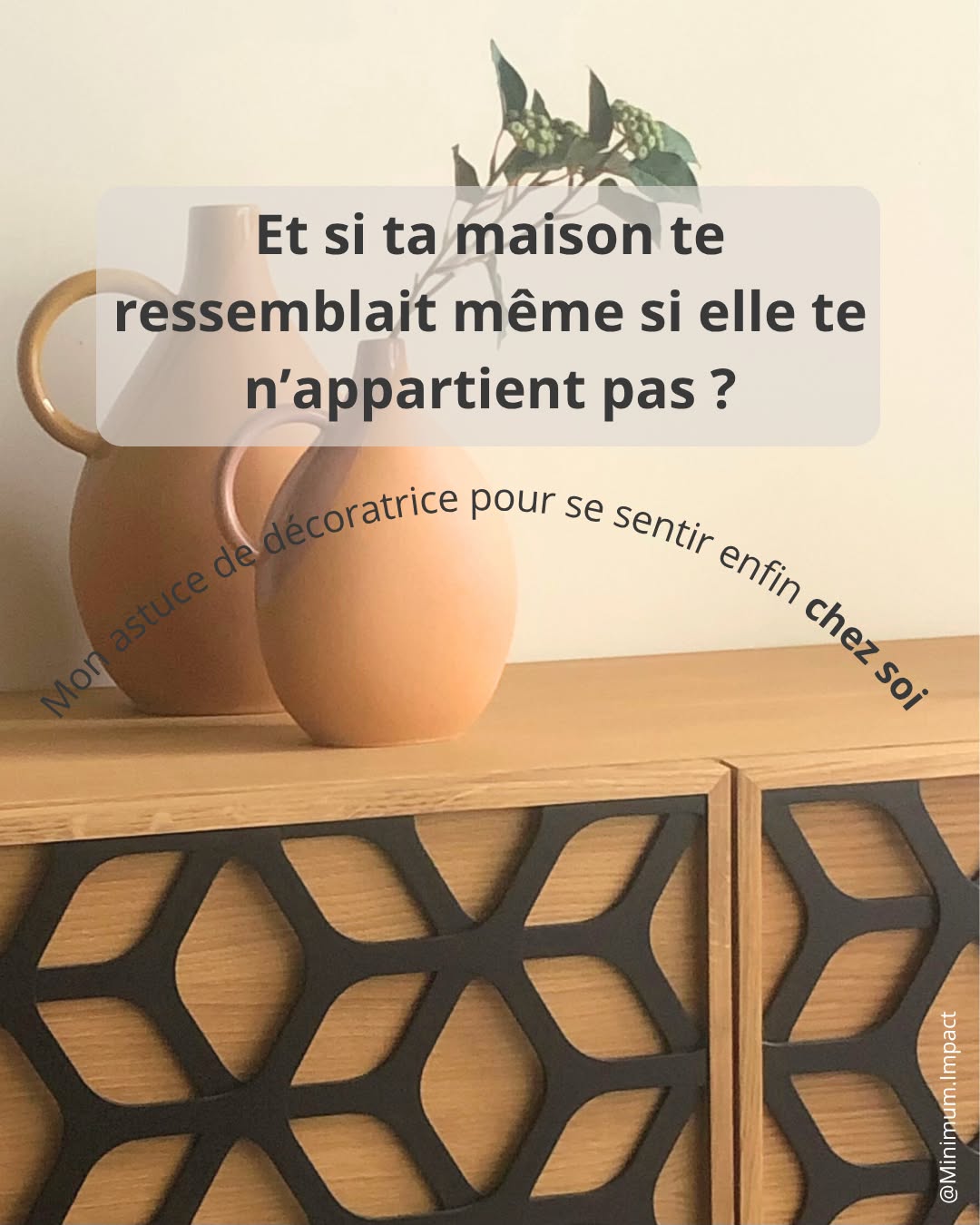 Le pire ? On n’a même pas récupéré la caution 😅
Alors que les murs étaient blancs, immaculés, sans un seul trou.
On avait tout frotté, passé une semaine à rendre l’appart aussi beau que le premier jour. Et on en était fiers.🤡
Et si ta maison pouvait vraiment te ressembler, même en location ?
Un jour, on en a eu marre de se dire : “On fera ça quand on sera VRAIMENT chez nous.”
Parce qu’au fond, on ne sait jamais quand ce moment arrivera… et on ne peut pas toujours vivre dans le futur.
Et toi, tu te sens chez toi dans ton logement actuel ? 🏡💭
Notre mission : faire de ton intérieur un cocon avec des produits de qualité💚.
#ProduitsDurables #décointérieur #durable #produitsdurable #cotonbio #cuisineécolo #slowlivingforlife #slowdesign
