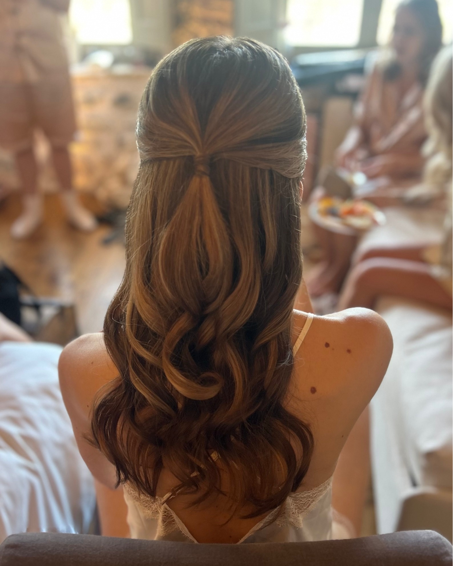 Soft & polished hair is exactly what I love to do! I think it's romantic, impactful & timeless. It's important when choosing your hair stylist that you see something along the lines of your chosen style in their portfolio. Having done this for more than a decade now, I absolutely know my strengths as an artist- soft, clean styles have my heart!
.
.
.
#surreymua
#surreymakeupartist
#bridetobe2026
#hampshiremakeupartist
#bridalmakeupsurrey
#surreybridalmakeup
#hampshiremua
#berkshiremakeupartist
#berkshiremua
#weddingmakeupsurrey
#surreyweddingmakeup
#bridetobe2027
#2026brideuk
#hampshireweddingmakeup
#2027brideuk
#berkshireweddingmakeup
#weddingmakeuphampshire
#weddingmakeupberkshire
#bridalmakeupberkshire
#berkshirebridalmakeup
#bridetobe2028
#surreyhairandmakeupartist
#hampshirebridalmakeup
#pennyhillpark
#pennyhillparkhotel
#pennyhillparkwedding