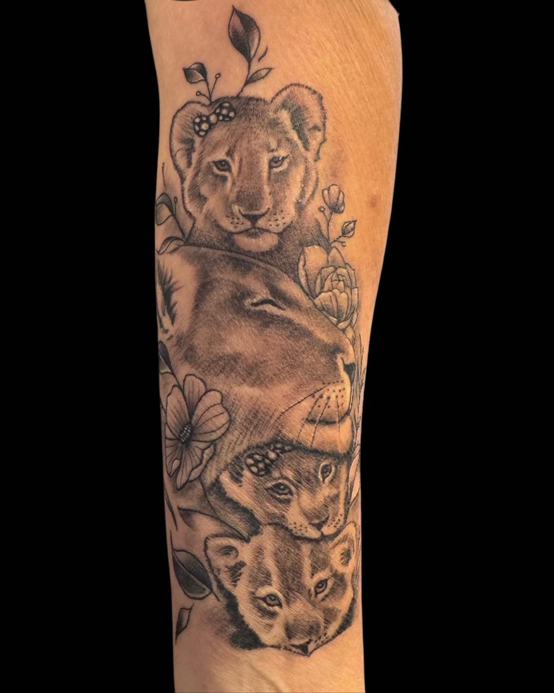 #forearmtattoo #lioness #bigcatswildlife #bigcattattoo #protector #strength #tattooinspirations #tattooink #tattooinkinspirations #tattoodesigns #tattooshedhemel #tattooshed #bodyart #tattoosandpiercings #tattooartist #tattooideas #tattooshedtattoos #tattooshopnearme #tattooshemelhempstead #hemelhempsteadtattoos #tattooshemel #tattooist #tattooed #tattooart #tattoolife #tattoostyle #tattoodesign #tattoostudio #tattooinspiration #tattoos
