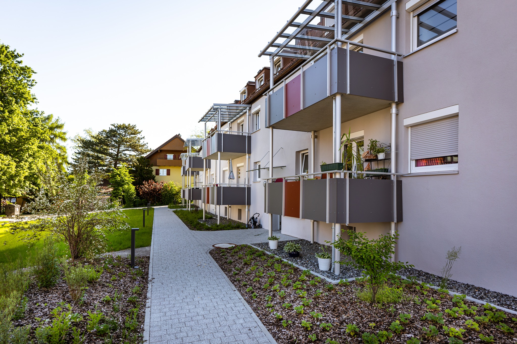 Denkt man an eine Wohnung ohne Balkon: NAJA...
Denkt man an eine Wohnung mit neuem GAST-Balkon: HURRA!
#teamGAST #balkone