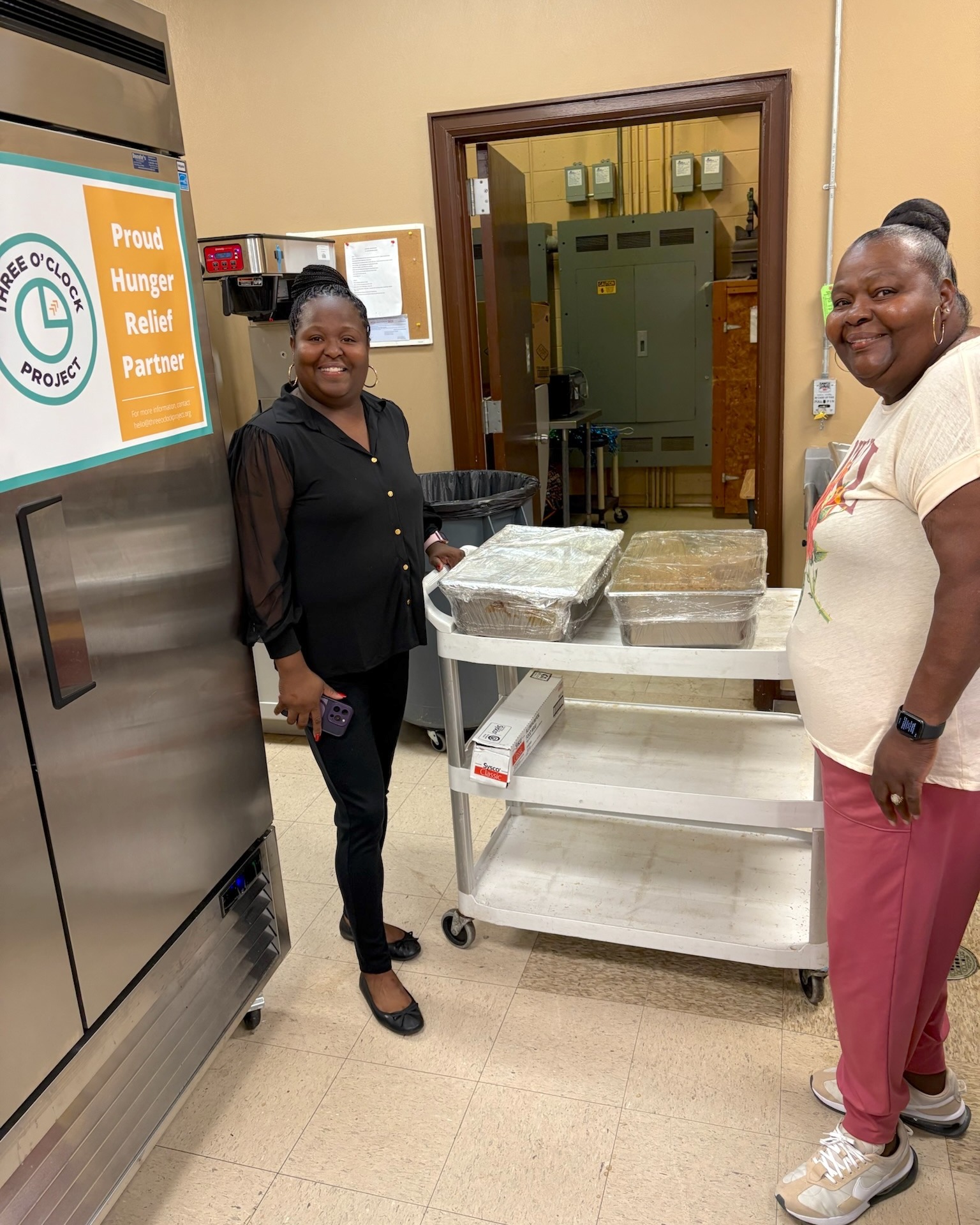 Hunger and food waste go hand in hand in Baton Rouge, but they don’t have to. Join us in supporting food rescue efforts: donate, partner, or volunteer. Together, we can rewrite the story of food insecurity in our community. One meal at a time!
#rescuekitchen #foodwaste #threeoclockproject