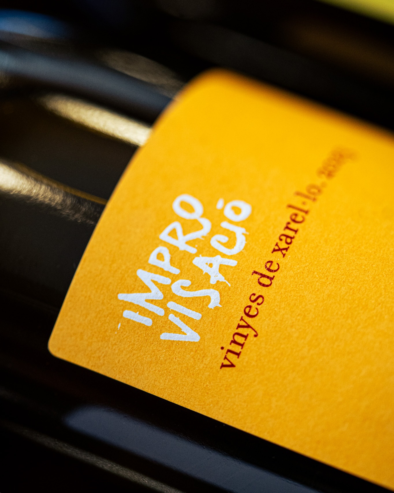 A la espera de las nuevas añadas de Enric Soler, celebramos lo que permanece:
Improvisació, un vino de precisión artesanal y expresión pura de la xarel·lo.
Pocas botellas disponibles de una referencia que siempre nos recuerda por qué merece la espera.
👉 Descúbrelo antes de que se agote.