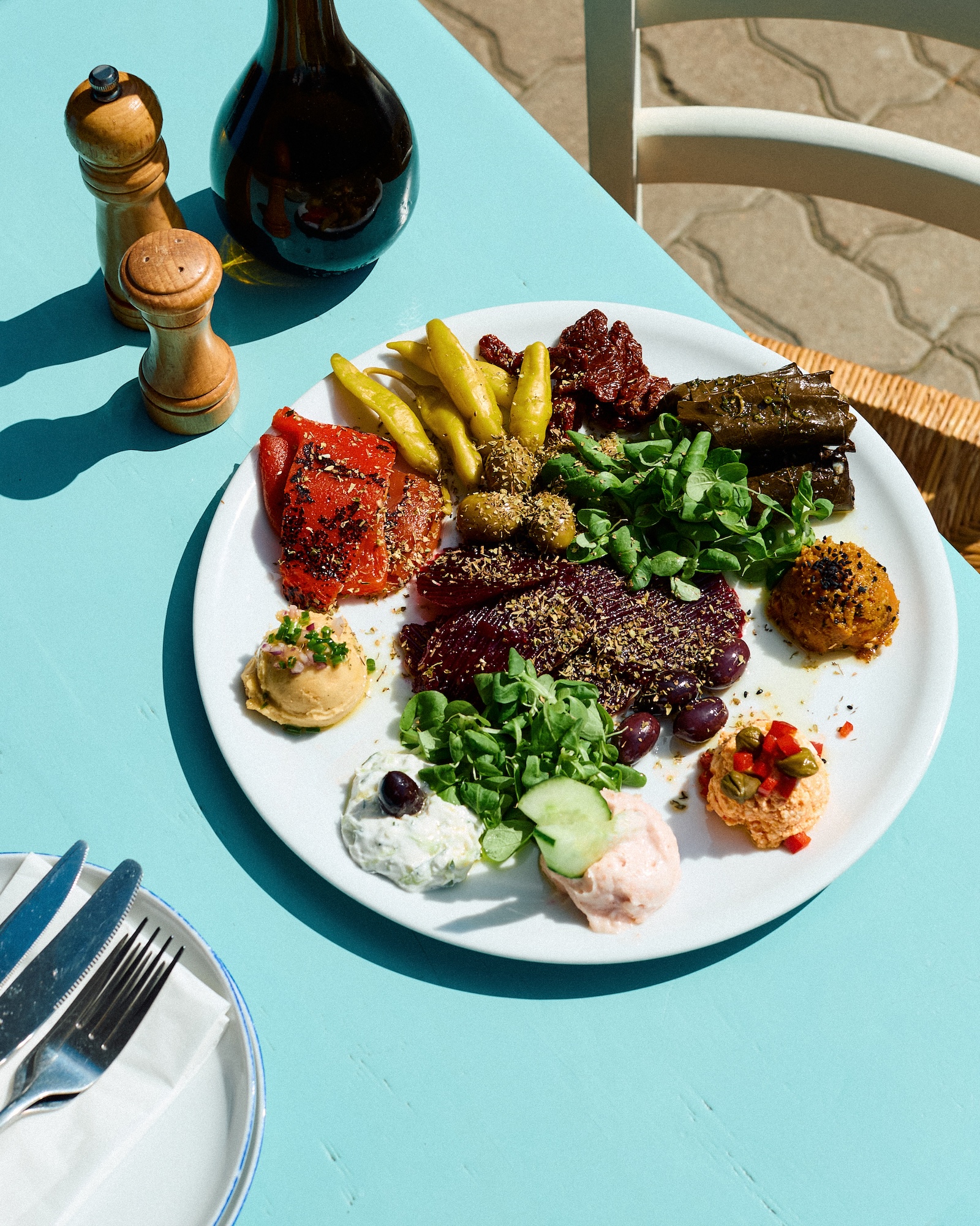 🇬🇷 KRIOI MEZEDES 🇬🇷
Zestaw zimnych, greckich przekąsek idealny na początek uczty!
Prosto, pysznie i bardzo grecko! Wpadaj spróbować, najlepiej w dobrym towarzystwie!