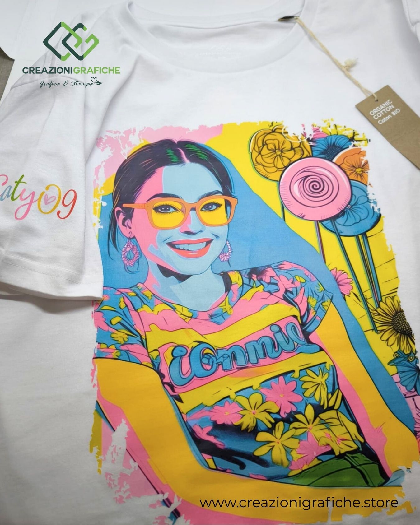 2/3 Un'idea perfetta per un regalo originale, curato in ogni particolare.
📍 Vieni a trovarci dove tutto prende forma:
Via Lisbona 45 – Potenza
🛒 Oppure acquista online su creazionigrafiche.store
✨ Hai esigenze particolari? Scrivici per un preventivo personalizzato:
📞 366 721 0703 (WhatsApp | Telegram)
☎️ 0971 1947682
📨 creazionigrafichesnc@gmail.com | info@creazionigrafiche.store
#ConvenienzaCreativa #CreazioniGrafiche
#GraficaCheParlaDiTe #LaboratorioIdee
#BoxConOmaggio #TshirtPersonalizzate
#IdeeRegaloOriginali