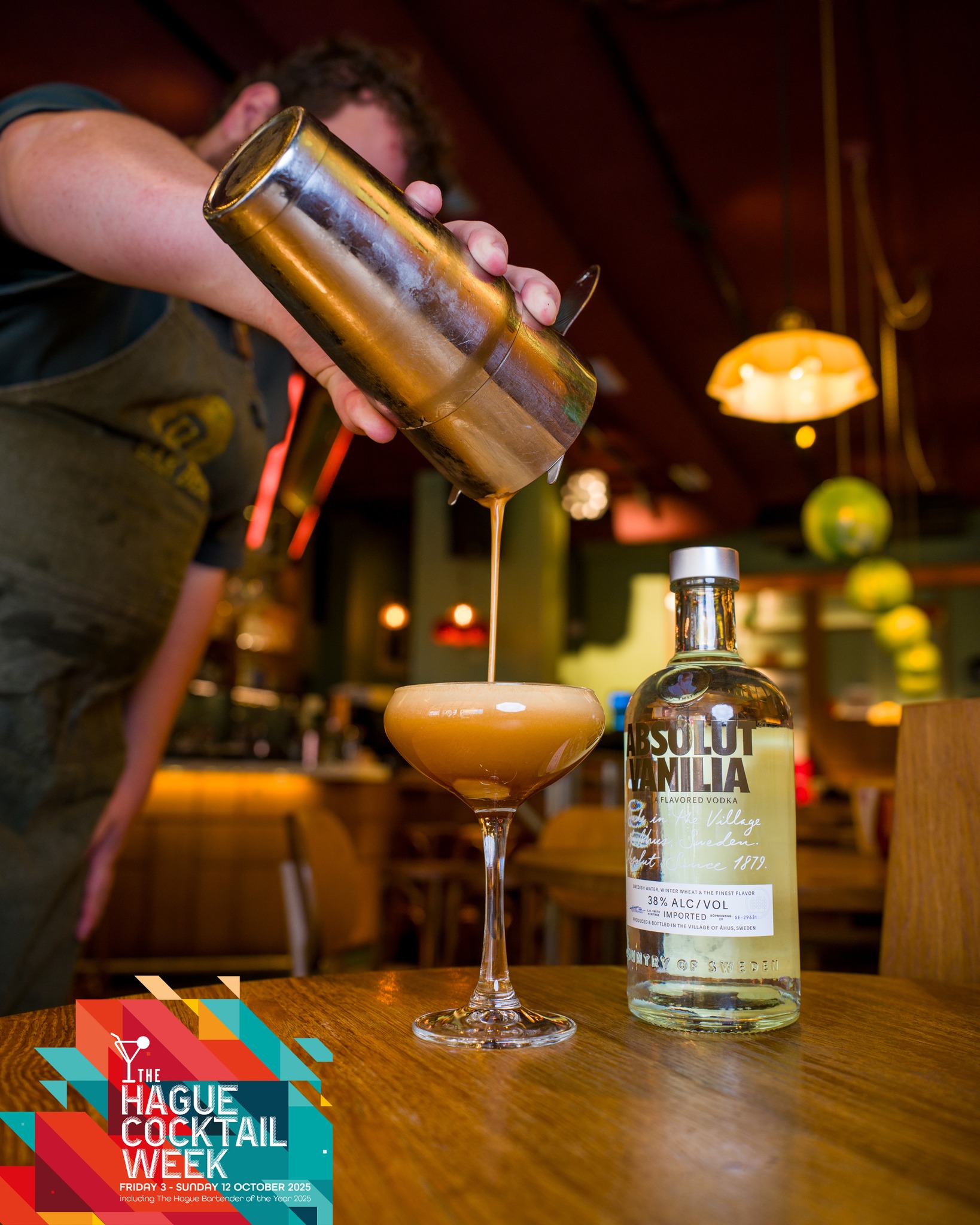 Feeling the need for a cheeky pick-me-up? An espresso martini is always an absolut-ley amazing choice! Comforting notes of vanilla, with that oh so helpful caffeine kick makes an espresso martini @bar.bea.denhaag a particularly delightful choice.
A perfect after work treat for sure!
📸 @honkingelephant
@absolutvodka
#cocktails #cheers #cocktailweek #denhaag #thehague #proost