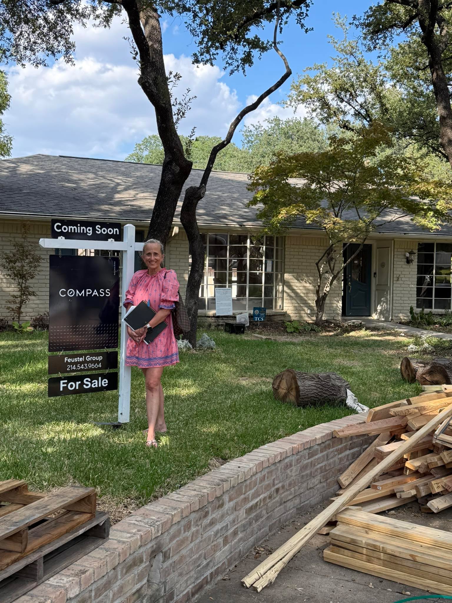 SO excited for our new coming soon listing! 4 bed 3 and 1/2 bath. Chance to give your own input. 7337 Inglecliff. #CompassDFW