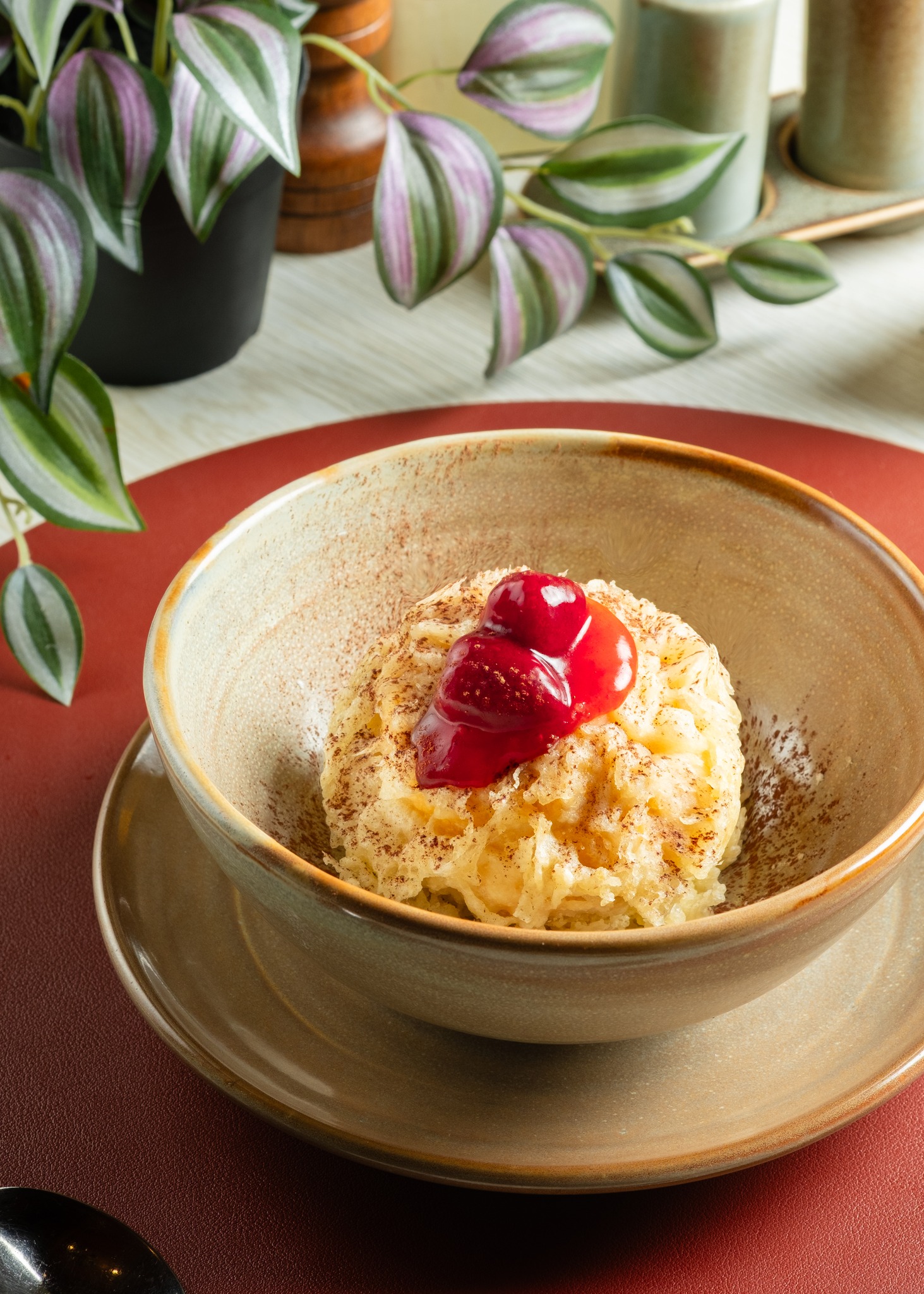 Who knew hot and cold could taste this good together? Bite into the crunch, savor the cream, and fall in love with Hikari’s Tempura Ice Cream. 🍨 Don’t miss it when you dine with us at SETIR!
sunlighthotelsandresorts.com
#DoseOfSunlight #SETIR #Food #Palawan #Philippines