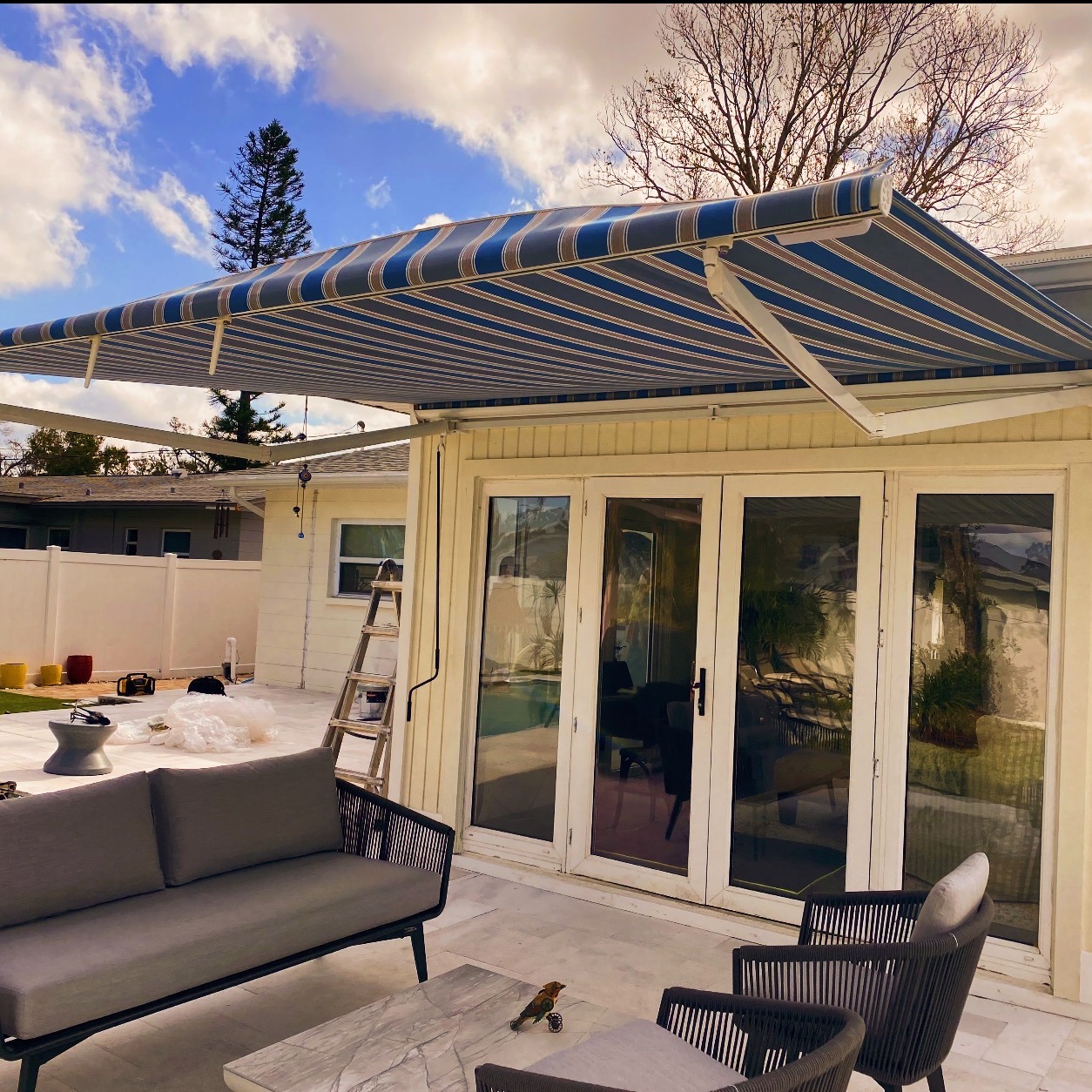 Picture yourself sitting under your new retractable awning, sipping your coffee and feeling autumn wind blowing. โ๐ That could totally be you! Call us for a free estimate to make this dream come true.
#patiomakeover #falldecorideas #awnings #homedecor #patiodecor #luxury #PatioVibes