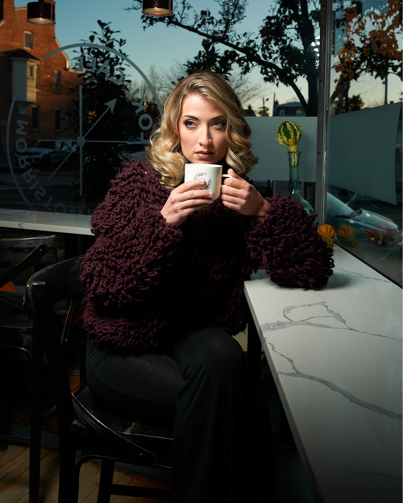 🍂 The best part of autumn? The drinks.
Tell us your favorite fall drink, pumpkin, maple, chai, or something totally unique. And here’s the twist: if it’s not already on our menu, we’ll create a new drink inspired by you and name it after you.
One sip could turn into a LOKL classic. What’s it going to be? 👀✨
#LOKLCafe #FallAtLOKL #SlowDownOverCoffee #AnalogLife #SpecialtyCoffee #MorristownEats #CoffeeWithCare