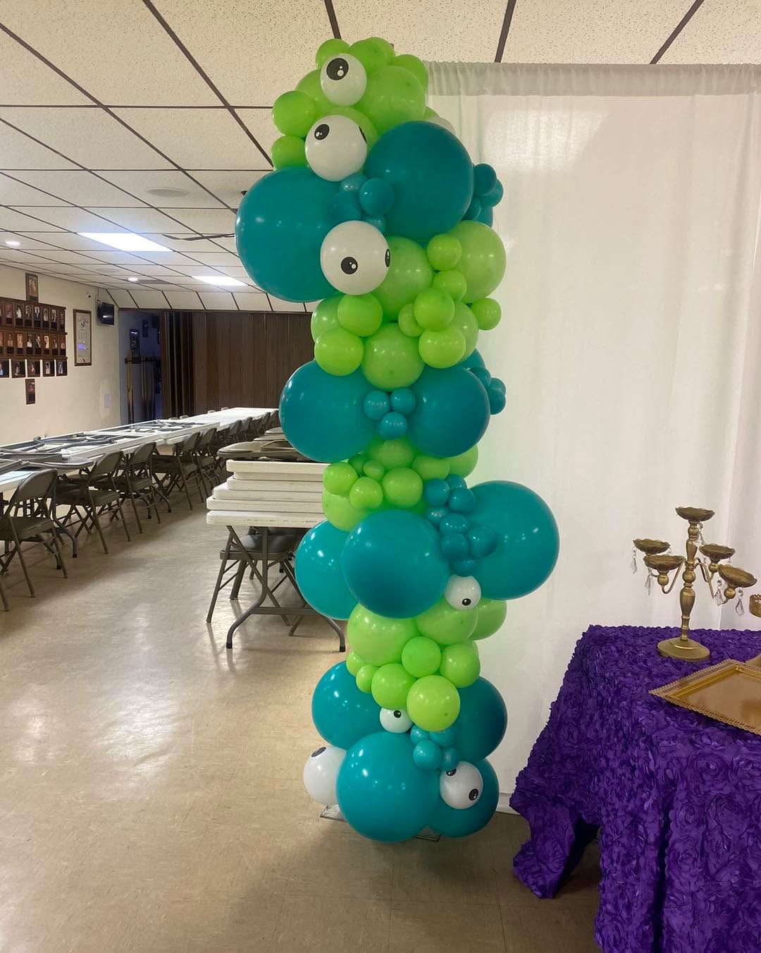 Book your balloons for Halloween ๐ท๏ธ๐ธ๏ธ๐
Message us to receive your price quote.
#ballooncolumns #balloondecor #iconicballoondesigns #muskegon #fyp #Halloween #halloweenfun