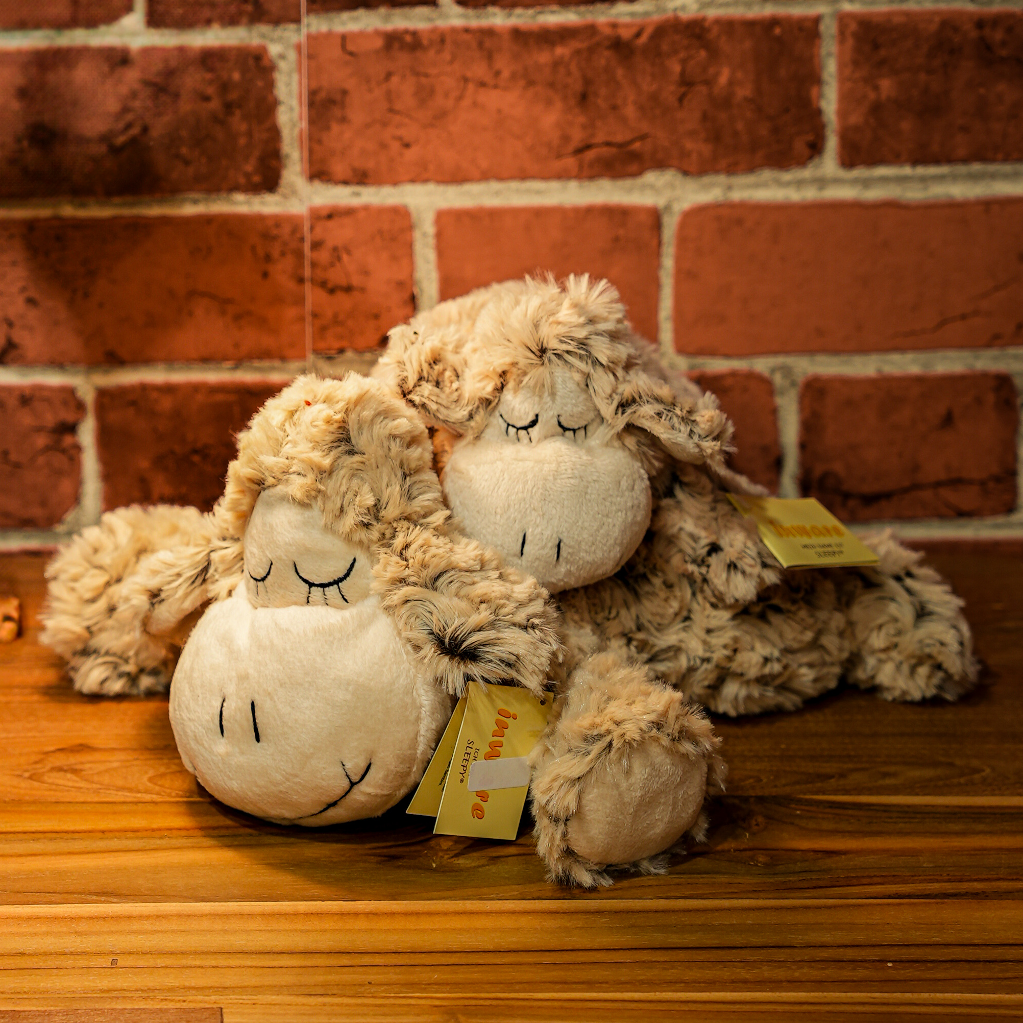 Découvrez notre peluche Mouton ! 🐑💝
Passez commande :
https://www.lecomptoirdesauthentics.com
#cadeauoriginal #doudou #peluche #boutiqueenligne #mouton