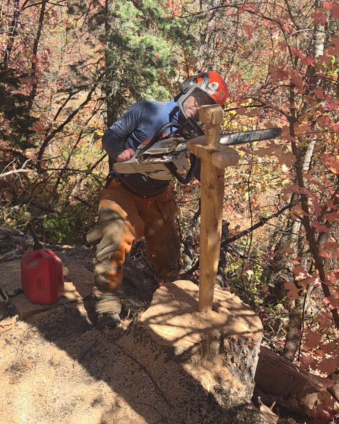 🚨 Trail Alert!
Tomorrow (Thursday) might just be your last chance to ride the new Canyon Rim Trail this year! 🌄
Looks like wet weather is moving in, and as you know, those high-elevation trails are always the first to tap out for the season. So maybe call in “sick,” grab your bike, and get one more lap in before winter starts making itself at home.
If you love the new trail, consider tossing a few bucks our way 💚 — this trail is the culmination of a ton of volunteer sweat and donor support this year. Your contribution helps keep the momentum rolling for more great trails next season.
👉 edenvalleytrails.org/donate