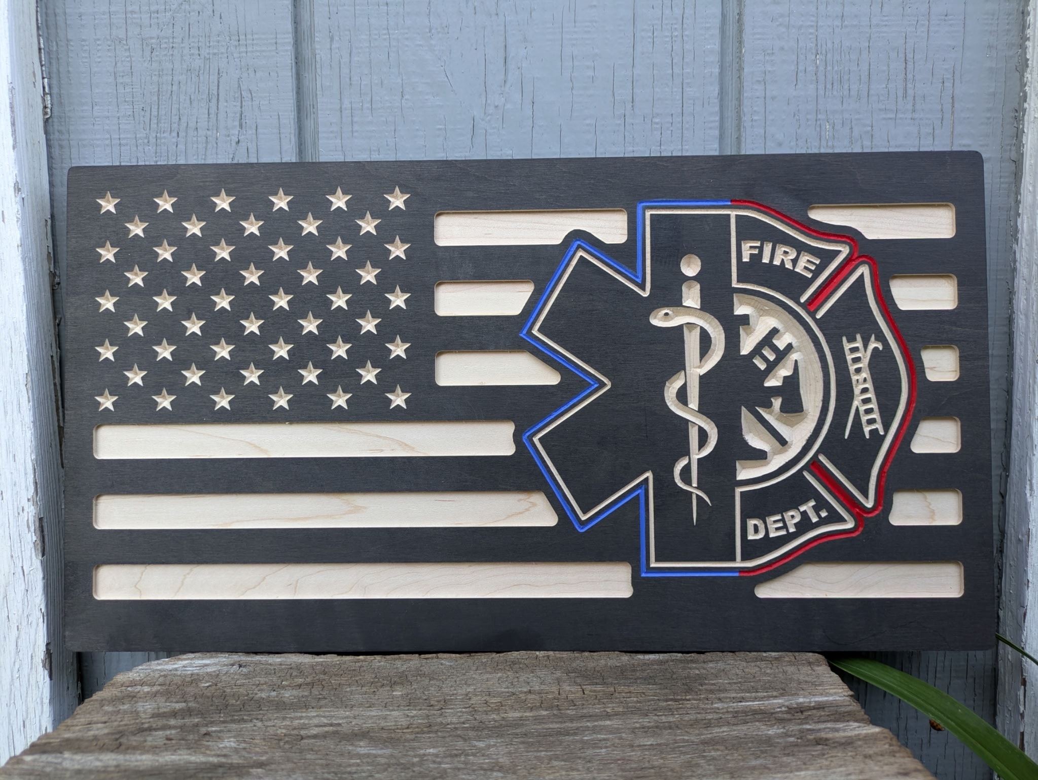 We're loving how the color pops in this combo design! A huge thank you to all our incredible first responders out there—we appreciate your service and dedication!