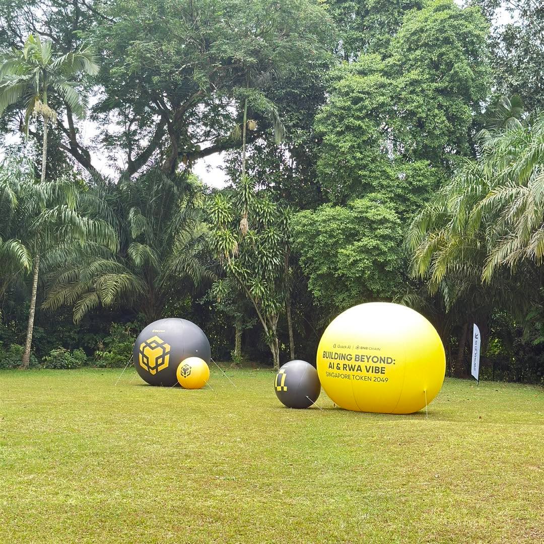 Crypto Event Setup
📲 For enquirers and booking:
92712311 (Customer Service)
84086616 (Hui)
96607772 (Chloe)
#token2049 #token2049singapore
#event-decoration #sgbirthdayparty #sgeventstyling #partysetup #sgballoons
#singapore #partytime #sgpartyplanning
#sgballoons #balloonsbouque #sgbirthday #eventplanners
#partymastersingapore