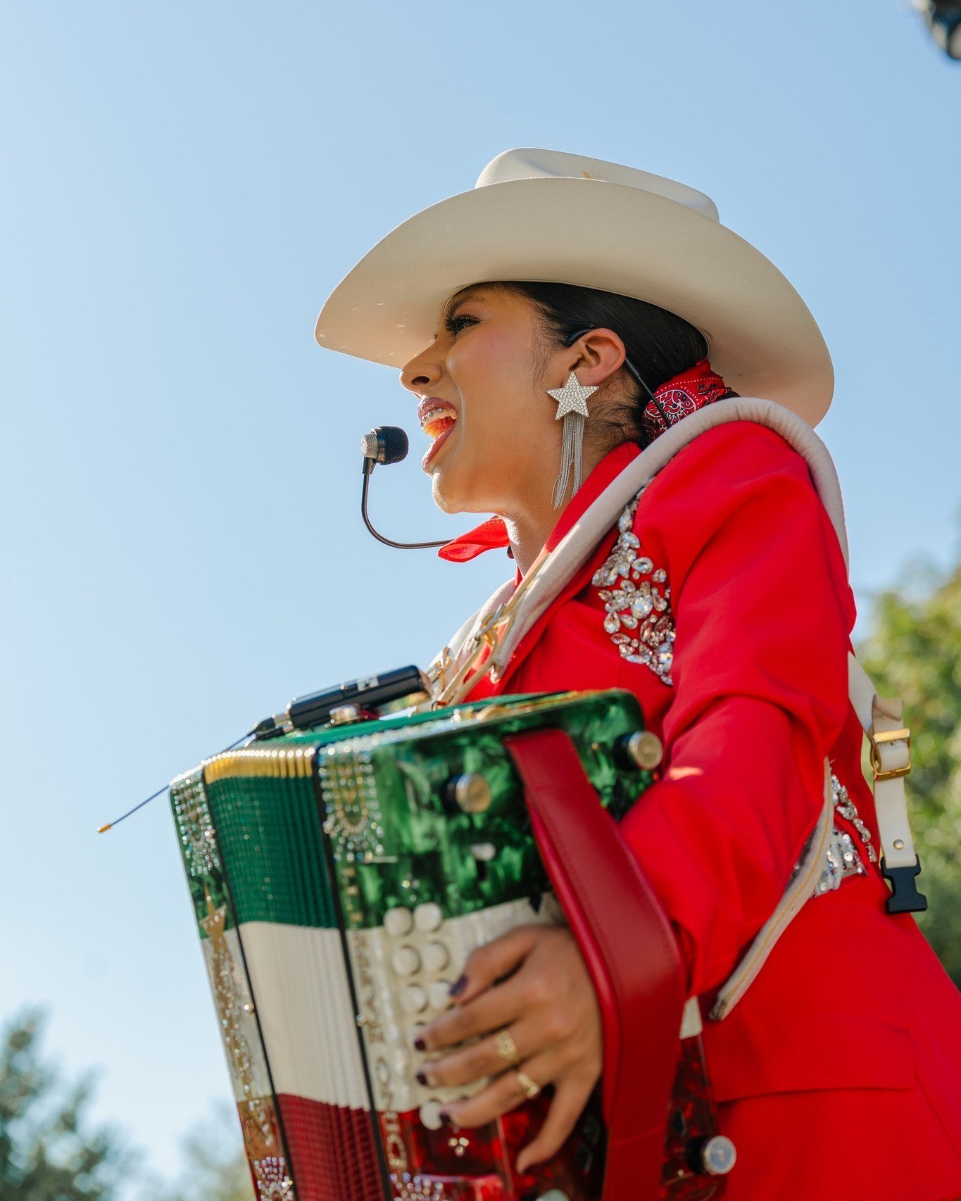 Taking a closer look at all the fun from the 2025 Iowa's Latino Heritage Festival.
We thank all of our volunteers, sponsors and guests of the festival for another great year. We could not have done it without you all!
A special thanks to all of our artists, musicians and vendors who made the festival as fun and inviting as it was!
Here’s to more fun filled years of the Iowa’s Latino Heritage Festival in Des Moines! More exciting moments from the festival to be shared soon!💃🏻🌎
#Thankyou #FestivalLatino