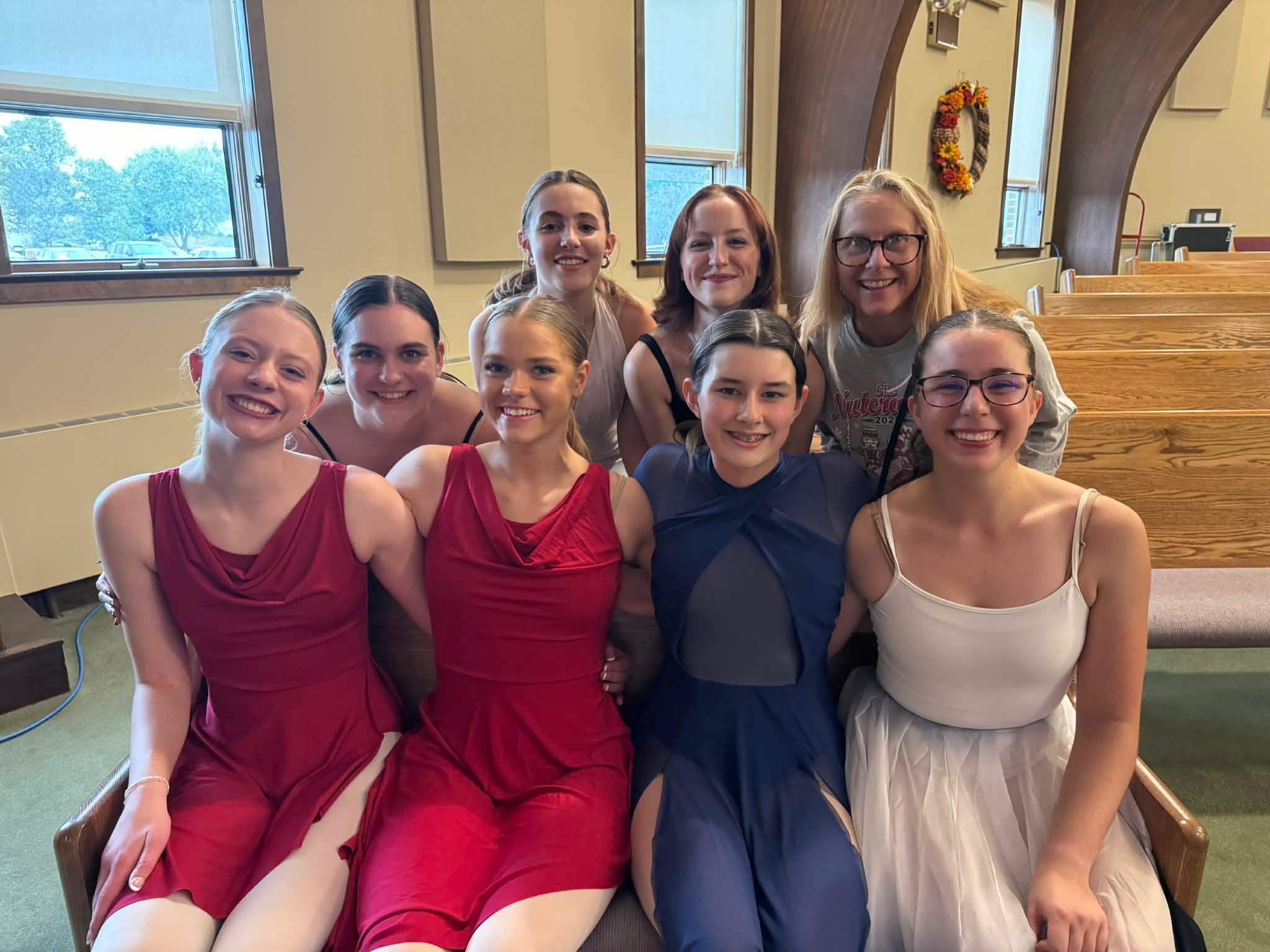 Congrats again to our amazing student choreographers! Our Student Composition Concert was one of the best yet! It is always amazing to see our creative students in action. Creativity is what drives the world and we are thrilled to provide them the opportunity to shine!
#studentdancers #studentdancersrock #studentchoreographers #dançestudents #dancestudentsofinstagram #pottstowndancetheater #pottstowndancetheatre