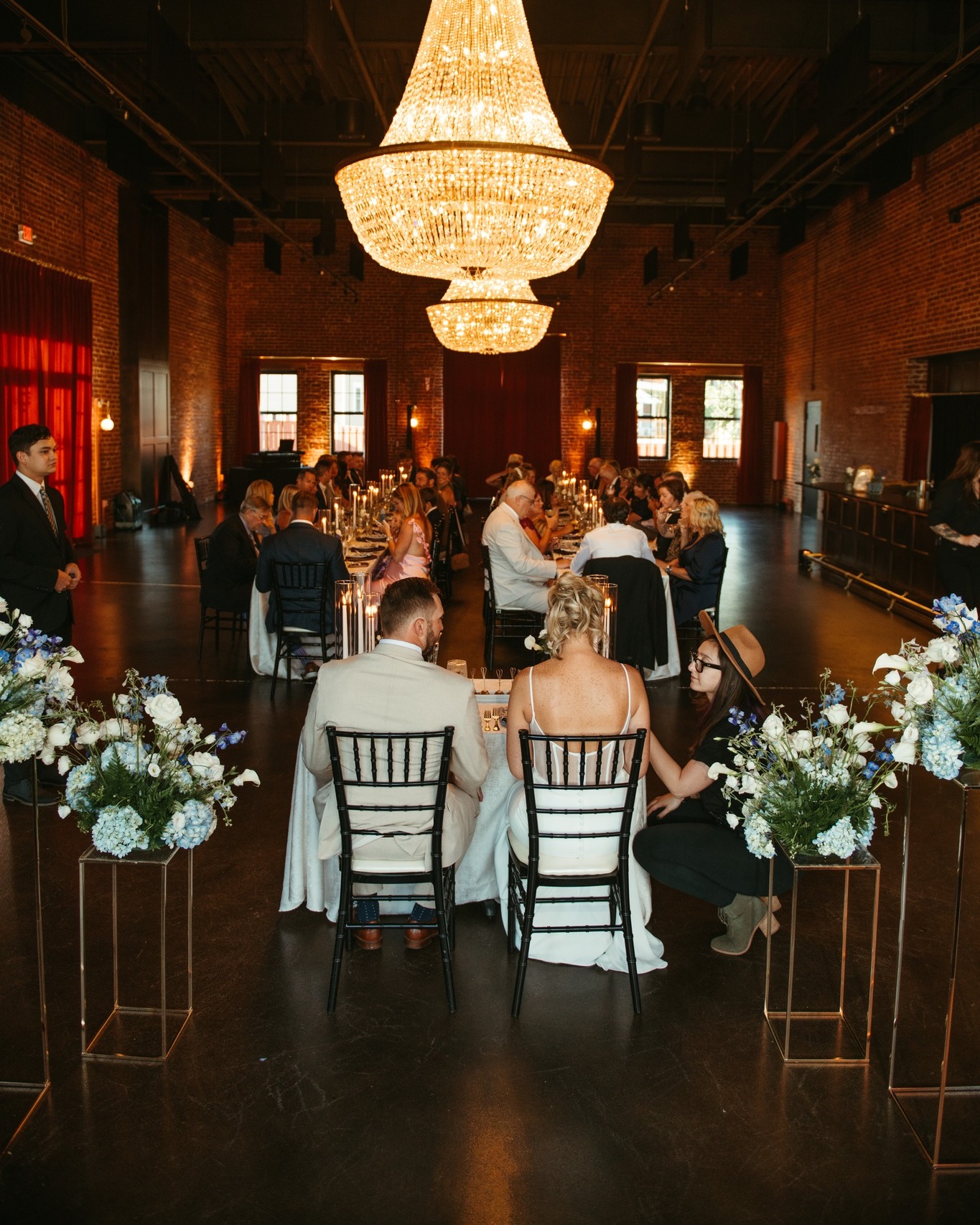 💙 ☀ C&J hired SBD in late June - just 6 weeks away from their celebration at @unionmillspublichouse because they were going back to the drawing board, planning across states while they lived in Florida, and changing all of their original plans. 💙☀
We hopped in because of COURSE - being super familiar with Union Mills, we wanted C&J to feel ultra supported. 🤗 We also had weekly calls to make sure that they had what they needed from all vendors, and to update them on what vendors still had outstanding. SBD even folded all of their specialty-ordered napkins while watching 🕵🏻 Criminal Minds 🚓, of course.
What resulted in all of this condensed collaboration was a 50 person celebration that brought coastal vibes to an industrial building in the heat of summer. Texture, gold, blue, and cream tablescape design brought their oceanside gathering inside. Long tables brought their family close together and filled the ballroom, centering it all under the chandeliers.
Never be afraid to switch things up! We're here to support you and guide you through your choices no matter how sudden or planned they may be.
Venue & Catering | @unionmillspublichouse
Photography | @yazidavis
Coordination | @sleepingbeedesigns
Musician & DJ | @danmcguiregroup
Florist | @Frederickflowerfarm
Baker | @sagecakery
Beauty | @heatherreastylestudio
Wedding
Wedding Coordinator
Industrial Wedding
Frederick
Frederick MD
Frederick Wedding
Engaged
Wedding Design
Industrial Venue
Maryland Weddings