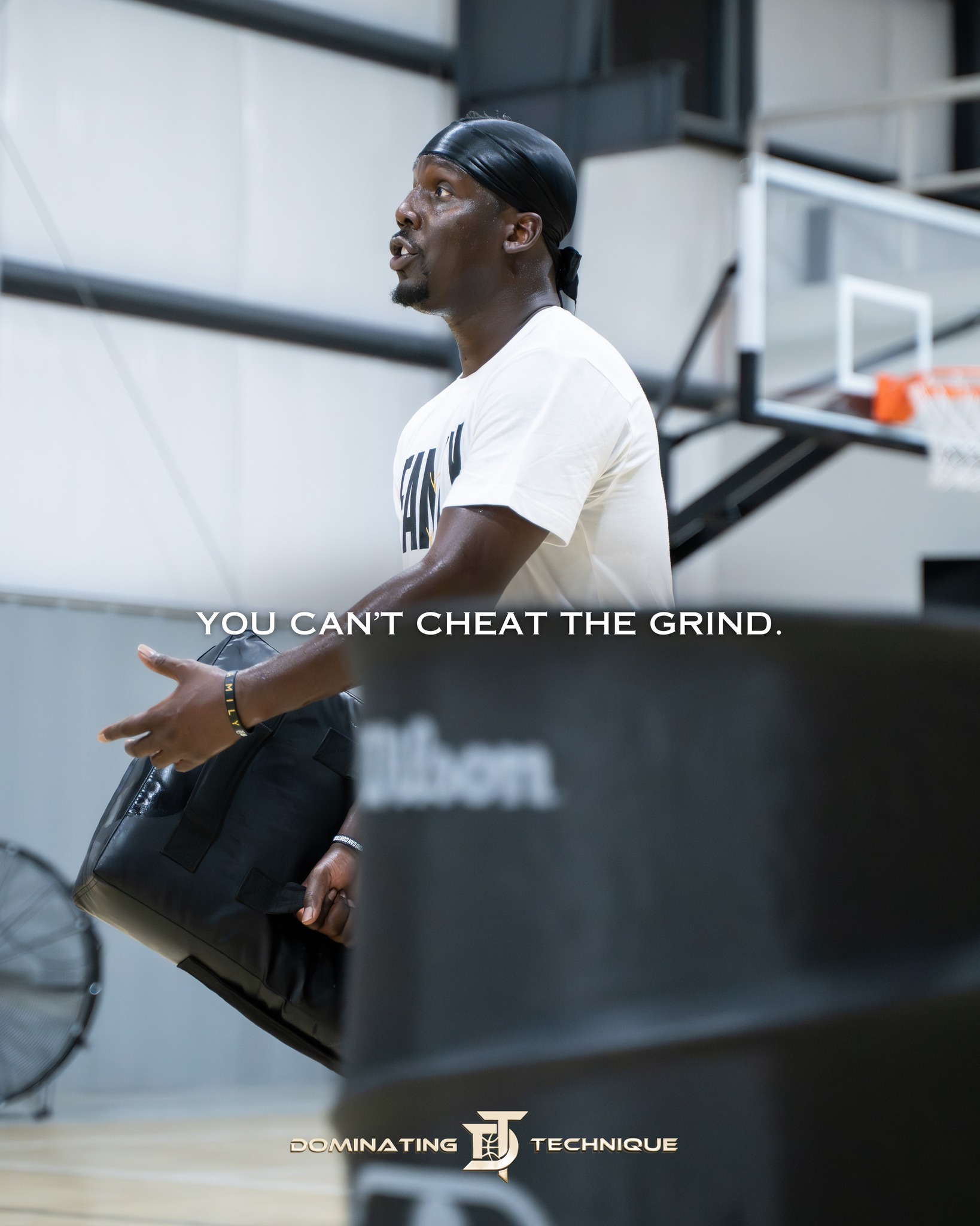 You can't cheat the grind‼️
www.dominatingtechnique.com
#dominatingtechnique #basketballtraining #nodaysoff #basketballgrind #houstonbasketball #skilldevelopment #basketballlife #dominatethegame #houstonbasketball #houstonathletes #htxhoopers #ballislife #basketballtraining #basketballskills #hoopdreams #basketballworkouts #skillstraining #basketballdevelopment #traintowin #basketballtrainer #grindseason #nodaysoff #ᴛʀᴜsᴛᴛʜᴇᴘʀᴏᴄᴇss #lockedin #mambamentality #stayinthelab #workonyourgame #chasinggreatness #builtnotborn #hardworkpaysoff