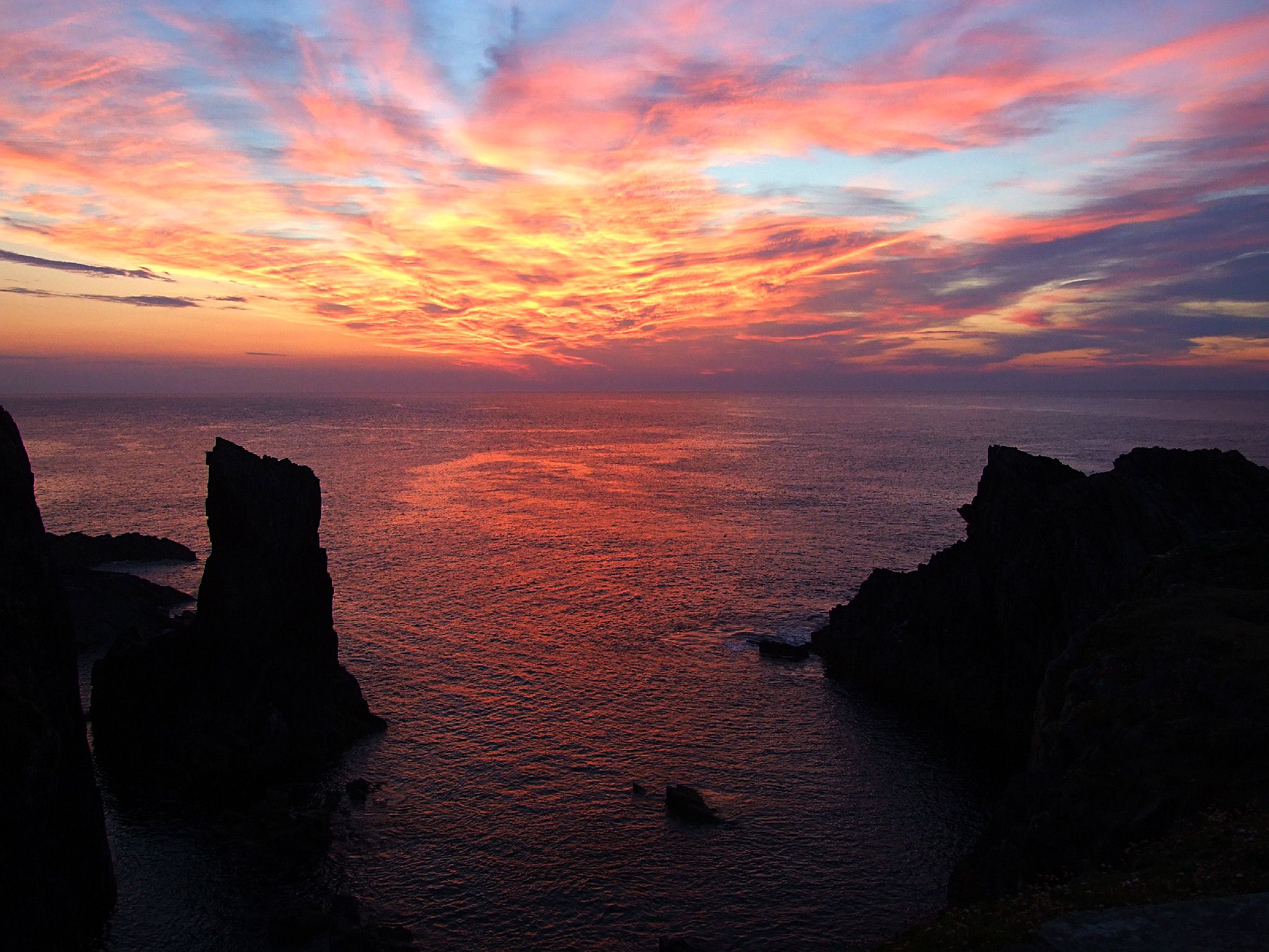 Plan Your 2026 Hebridean escape 🌊⛴🏄🗺
Whether you’re seeking solitude or adventure, North Lewis welcomes you with big skies, expansive white sand beaches and heather filled moors. From surfing to long walks, foodie experiences or historic explorations, North Lewis has it all!
Plan your 2026 trip with our help! Visit www.visitnorthlewis.com to help you choose the landmarks and experiences to add to your bucket list!
Got questions? DM us!
📸 Jonathan Macdonald, Ali Finlayson, Kathryn Ferguson, Philly Hare
#visitnorthlewis #northlewis #isleoflewis #westernisles #outerhebrides #hebrideanisland #hebrides #hebridean #scotland #visitscotland #visitouterhebrides #scottishisland