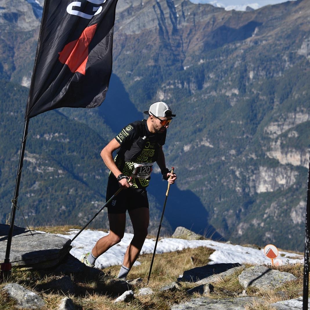 ⛰ Claro Pizzo - 05.10.2025 🏃🏻
🏃🏻8.2km e 2000D+ ⛰
@_na_ma_ste si classifica 8° arrivando in 1h31'27,9"
Grande 🤩
@claropizzo
@casadellottica_sa
@dynoptic
@lidlch
@farmaciasolduno.ch
@nikoneurope
@pissei @noe_gianetti #pissei
@performancesport
@giuliani_sa
@parisfalegnameria
@AMIfiduciaria
#claropizzo #2025 #SportPassion #mountain #NOstop #race #motivation #run #sport #competition #stravarun #cdobikerun