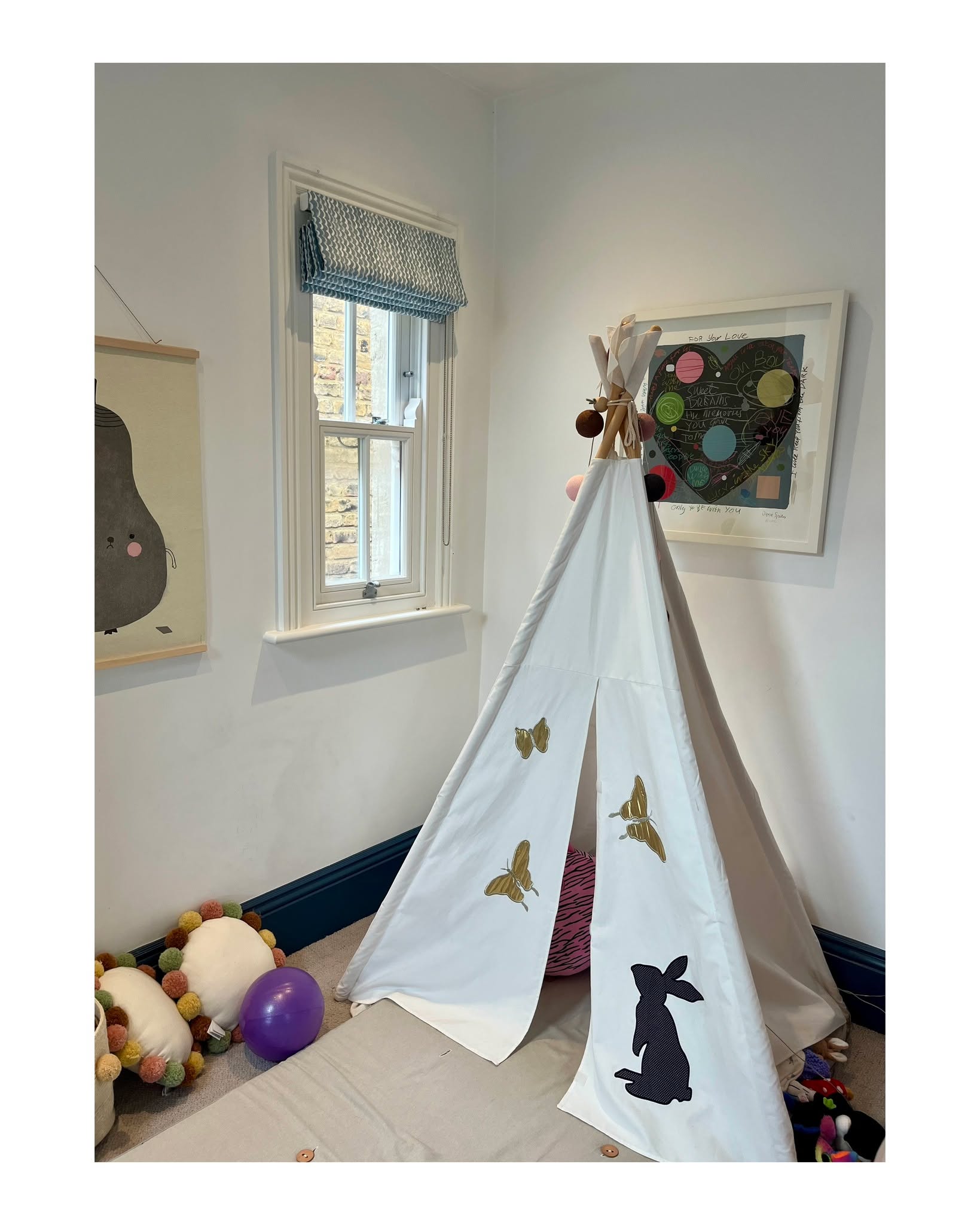 A cute little blind, on a cute little window in a cute little room...💟
I wish I had a teepee in my bedroom when I was growing up!
Fabric: @blithfieldandco
#romanblindmakers #northcoteroad #fulham #tootingnewsie #balhamnewsie #softfurnishing #TootingBec #southlondon #softfurnishings #custommade #tooting #balhammums #southwestlondonmums #tootingmums #balhamlife #madetomeasure #windowtreatments #earlsfield #romanblinds #handmade #balham #wandsworth #localmaker #romanblind #bespoke #localmakers #kidsroomdesign