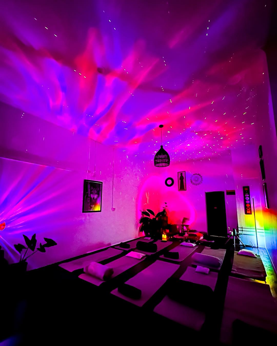 ⨠Only 3 spaces left â¨
Join me this Saturday at 9:30am for Octoberâs Yoga Nidra class â a deeply restful guided journey themed around the element of Ether and the colour Lavender.
This month, we explore connection, intuition and cosmic awareness under the theme:
âListening to the Starsâ â unity and spaciousness. We invite a soft expansion beyond the physical, where the mind quiets, the heart opens, and awareness touches something vast and timeless.
Expect a calming, transcendental experience that draws you into your inner vastness â a reminder of your connection to everything and
a gentle reminder that you are not separate, you are part of the infinite.
đŞ 3 spaces remain â reserve your place in this tranquil journey inward..
https://www.cosmicprana.com.au/event-details/monthly-yoga-nidra-2025-10-11-09-30