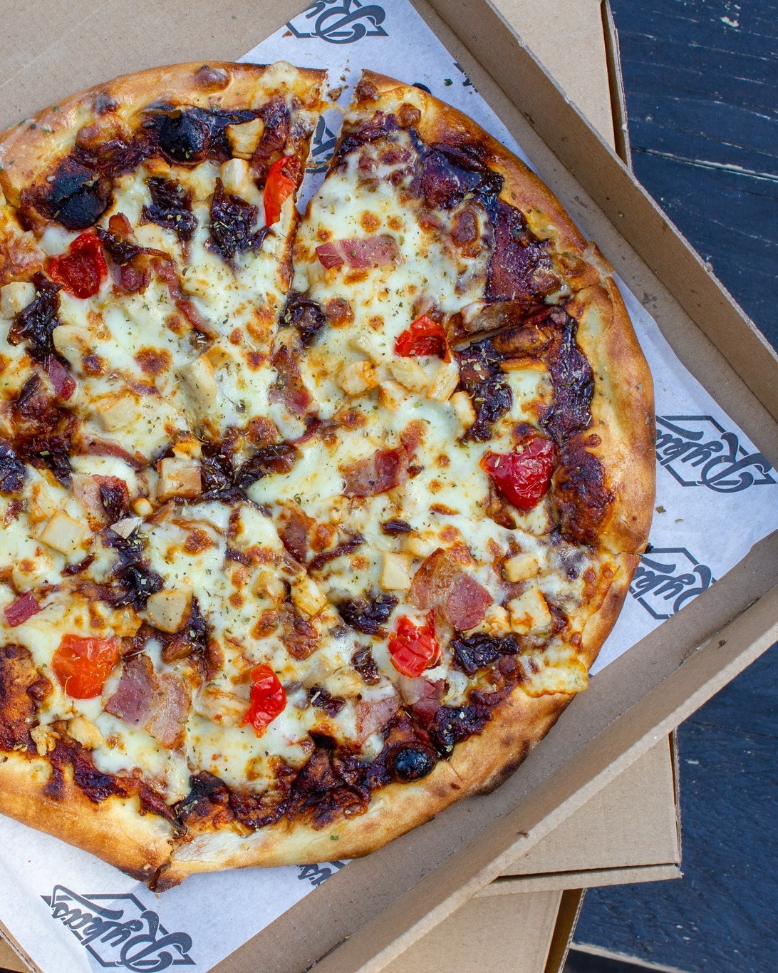 Happy World Food Day from the Rykas crew! 🍳🍕🍔 Whether it’s a big breakfast, a fresh pizza, or a loaded smash burger... we’ve got your cravings covered!
#WorldFoodDay #RykasCafe #Rykas #Boxhill #Bikers #BoxhillBikers