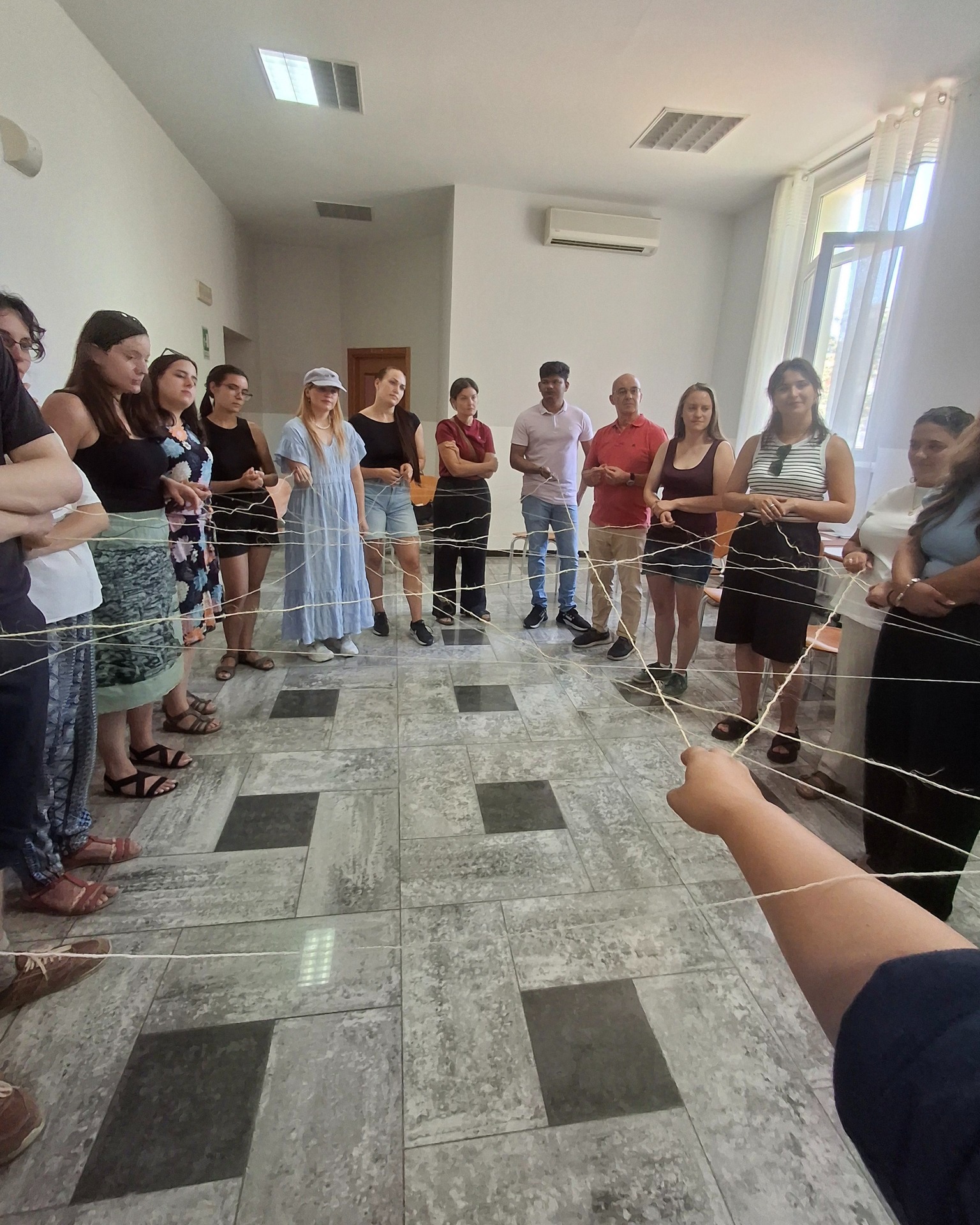 Energy efficiency begins with awareness — and awareness begins with education.
At #BlueFRONT, we empower young people and organizations across Europe to engage in water and environmental research, innovation, and education. By fostering sustainability-oriented learning and collective responsibility, the project contributes to shaping a generation of informed citizens ready to take action for the planet. 🌍💧
Today we celebrate #InternationalEnergySavingDay by reaffirming our commitment to responsible resource use and climate-conscious education.
#BlueFront #ErasmusPlus #ClimateAction #YouthForChange #EUClimateAction #BlueEconomy #Sustainability #WaterResources #WaterJustice #EuropeanGreenDeal #EUYouth #ClimateJustice #Finland #Greece #Hungary #Malta #Italy #EnergySavingDay #YouthEngagement #EnvironmentalEducation