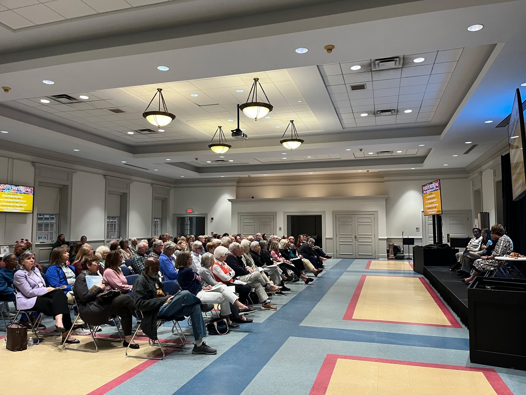 Thank you to everyone who attended the Food is Medicine program hosted by Reveille and Massey Comprehensive Cancer Center! We had a wonderful turnout for this important program about healthy eating. A special thank you to all the panelists who shared their expertise on this topic.@vcumassey #foodismedicine #healthyeating #fightcancertogether