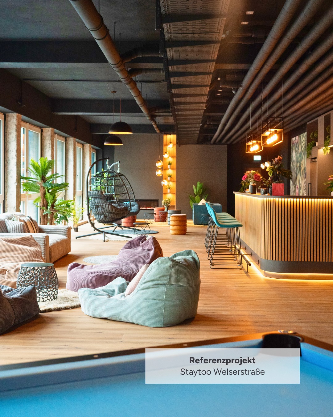 In den Staytoo Studentenwohnungen in Nürnberg durften wir gemeinsam mit der @werthammer.objekteinrichtungen und Plan & Vision die Ausstattung der 132 Studentenapartments sowie des Empfangsbereichs umsetzen, sowohl in der Planung als auch in der Fertigung und der Montage.
In nur zweieinhalb Monaten entstanden 132 komplett eingerichtete Apartments samt Küchen, Schränken und einem modernen Empfangsbereich.
Jetzt, wo wir am Ende dieses Projekts angekommen sind, können wir stolz sagen, dass sich unsere Arbeit sehr gelohnt hat!🤝
#Büroeinrichtung #Arbeitswelten #Innenarchitektur #Büroplanung #Büroberatung #WorkplaceDesign #EffizientArbeiten