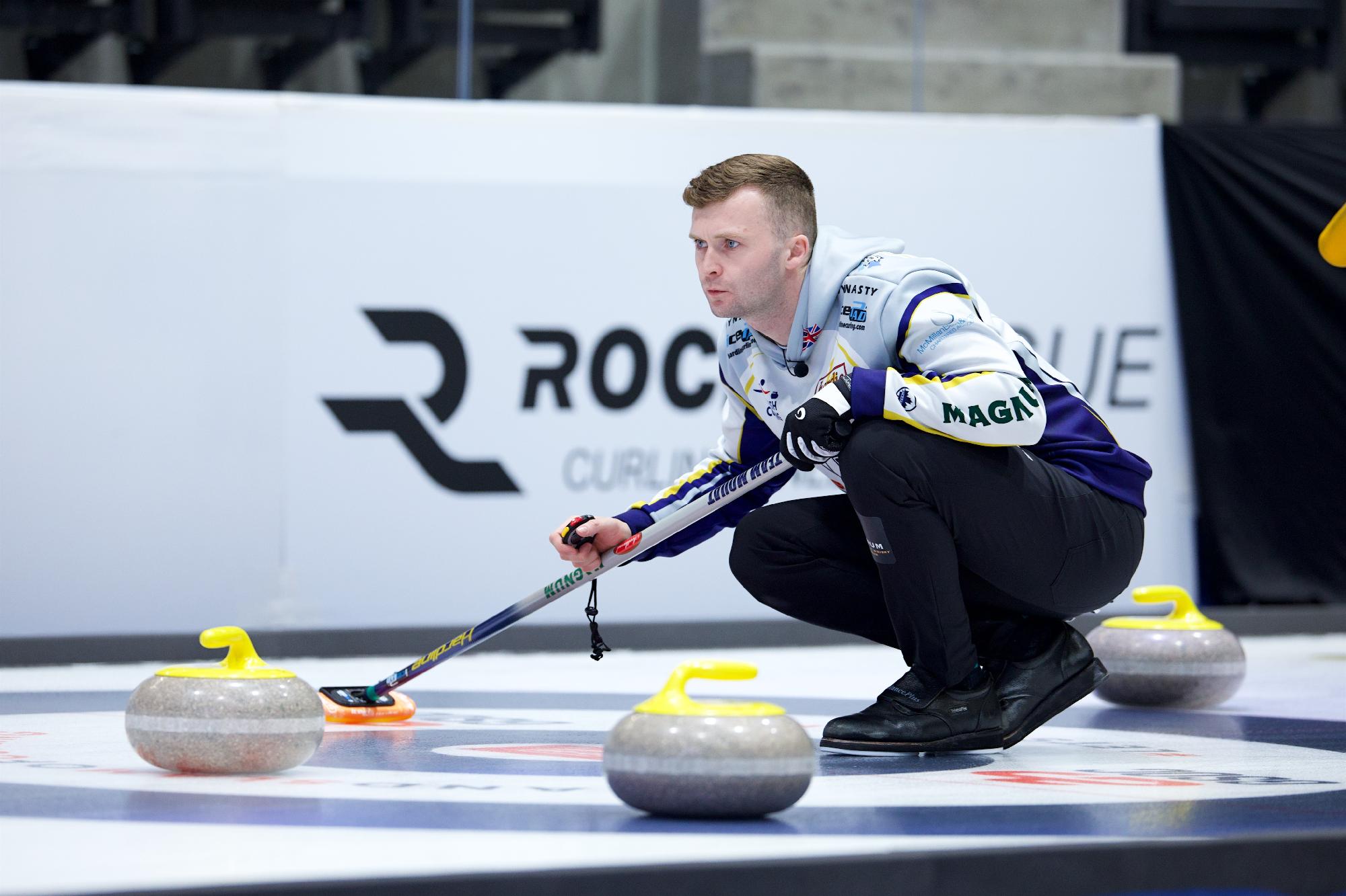 Watch Live coverage of @teammouat in the @grandslamofcurling CO-OP Tour Challenge final on the @bbciplayer and @bbcsportscot website from 9:30pm tonight 🏴