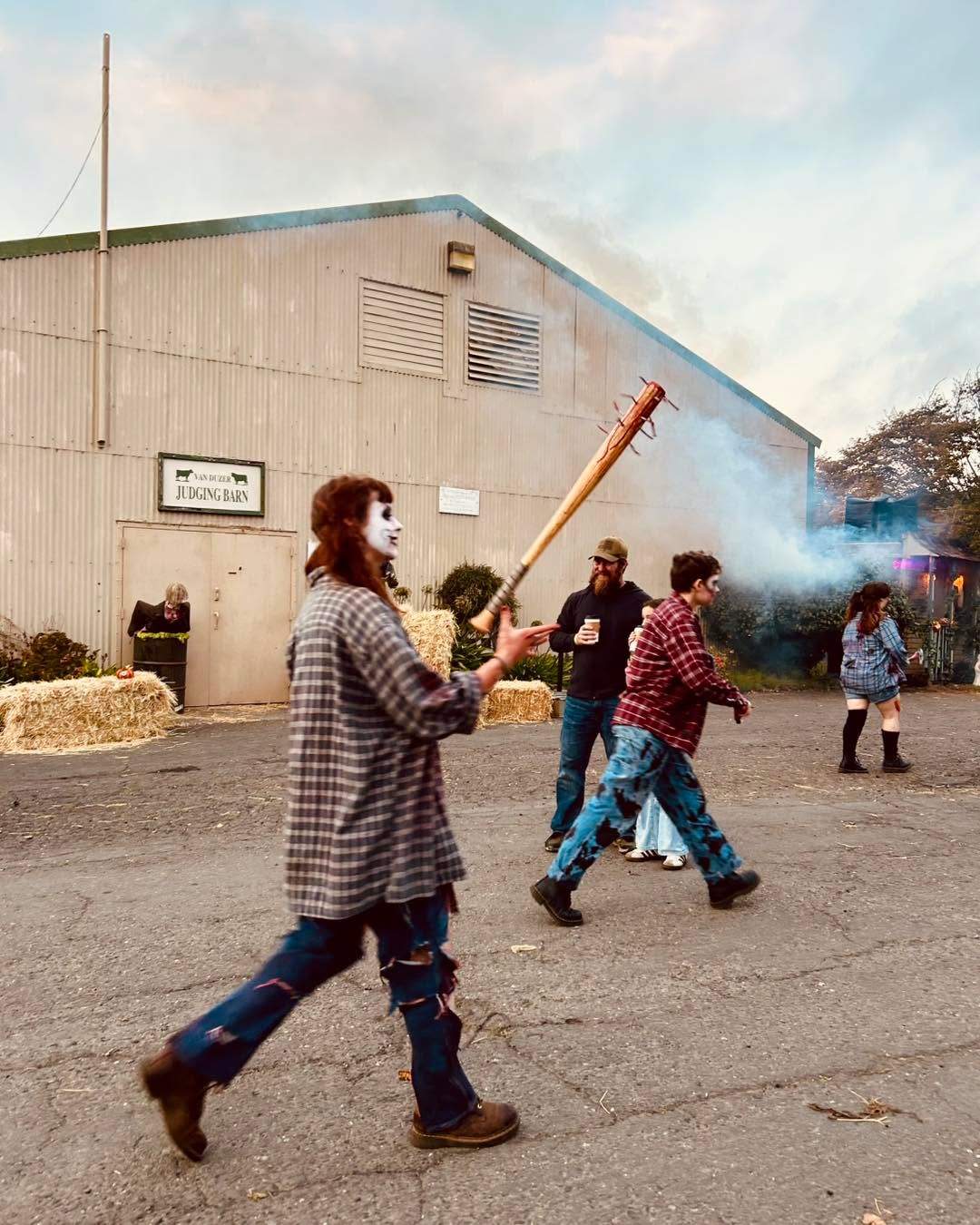 Sure, fair enough, you like to wait until dark to visit the Scaregrounds. But did you know our early bats see a special ritual at 6:30 every night we’re open? We begin each evening with a monster walk to showcase our haunters, give guests a preview, and rile up excitement at the event 🌾
What are you afraid of? Test your courage by getting tickets at humboldthaunt.com 🎟️
#localbusiness #frightdale #scaregrounds #visitferndale #ferndalecalifornia #humboldtcounty #visithumboldt #hauntlife #hauntedmaze #humboldt #ferndalefrightfullyfun #NorCalTravel #humboldtcountyfair #screamatorium #shoplocal #hauntedhouse #visitnorcal #griffinloch