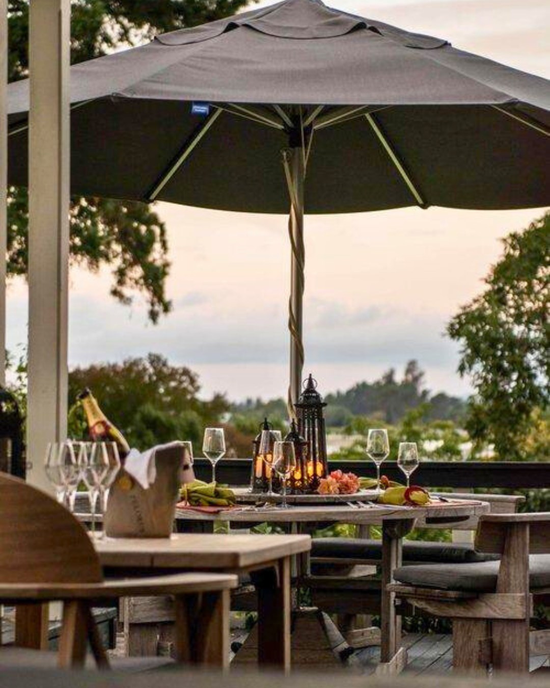 Alfresco magic begins with the right setting.
Crafted with detail and intention, Ethan pieces bring intimacy to the outdoors. They create spaces where stories are shared, glasses are raised, and moments linger long after the sun has set.
Proudly Designed & Handcrafted in New Zealand Since 1984.
Explore more on our WEBSITE, link in bio!