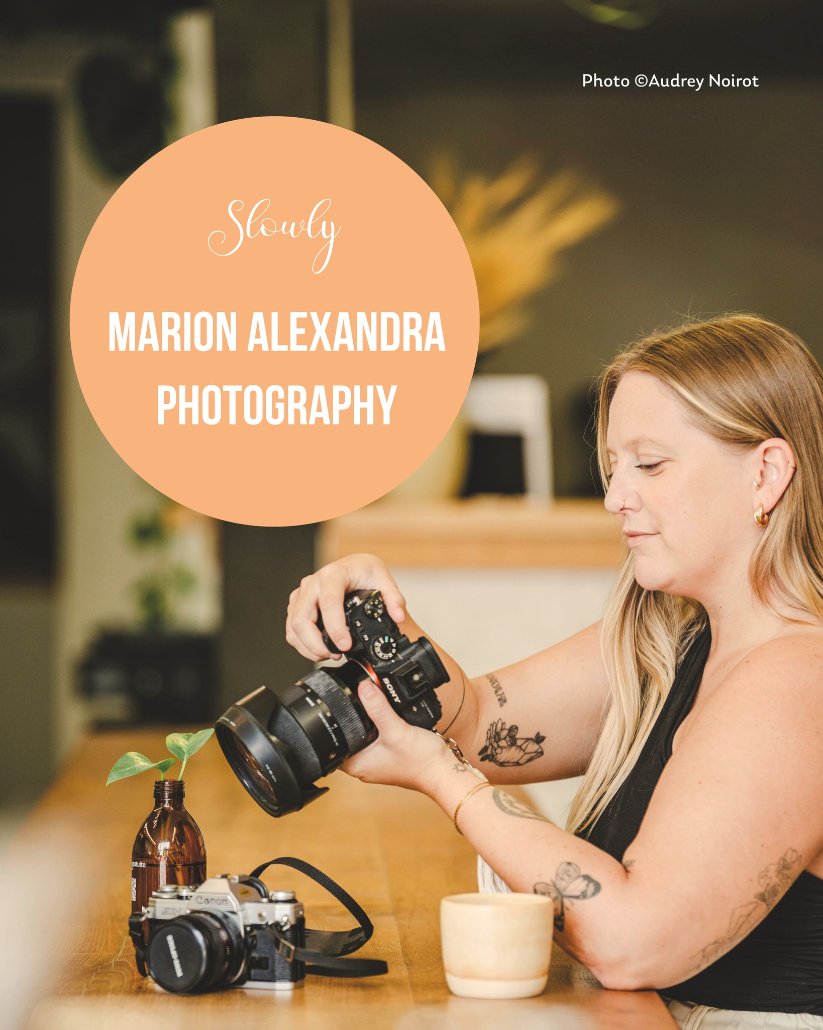 📸 Marion Alexandra, la beauté de l’instant @marionalexandra_photography
Entre sensibilité, créativité et professionnalisme, Marion capture l’essence de chaque moment avec une touche à la fois douce et authentique. ✨
Photographe et designer, elle met son œil artistique au service des portraits, mariages et projets culinaires, toujours avec une attention sincère au détail.
Et pour ceux qui souhaitent aller plus loin, Marion propose aussi un accompagnement complet en community management, alliant photo, vidéo et stratégie de communication.
👉 À découvrir dans le Slowly Côte n°41, disponible en ligne et chez vos commerçants préférés !
#slowlymag #photographe #landes #portrait #mariage #culinaire #marionalexandra