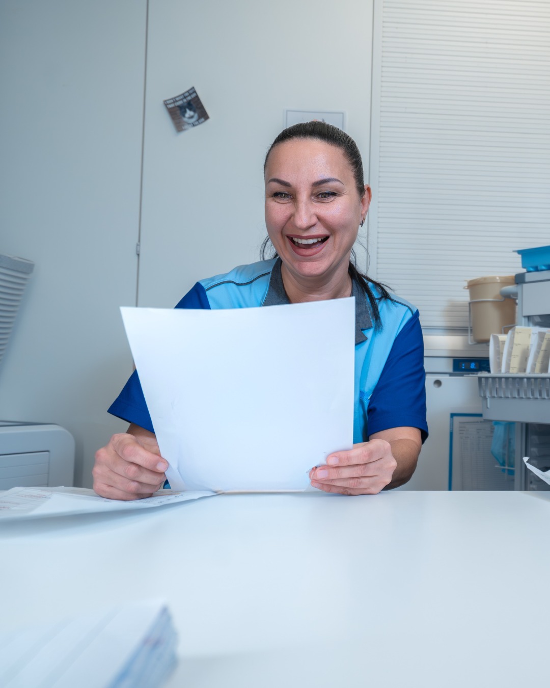 So sieht gute Stimmung bei uns aus 😄💙
Ob bei der Arbeit, im Team oder im Kontakt mit unseren Bewohnerinnen und Bewohnern, bei uns steckt Freude einfach an. ✨
#Alterszentrum #oberemuehle #AZOM #Lachen #pflegemitherz