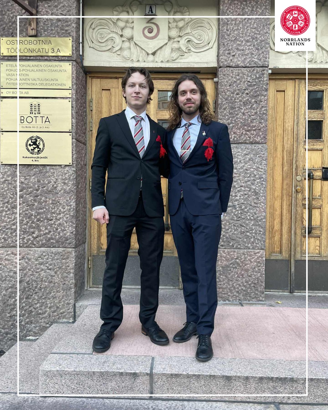 I helgen var två norrlänningar inbjudna till Pohjois-Pohjalainen Osakunta’s Kerki i Helsingfors. Stort tack @pohjoispohjalaiset för att Norrlands fick komma på besök!
Vill du också åka som stipendiat till någon av nationens vännationer? Håll utkik på anslagstavlan utanför Kuratorsexpeditionen där inbjudan då och då sätts upp!
___
This weekend, two norrlänningar (active members) were invited to Pohjois-Pohjalainen Osakunta's Kerki in Helsinki. Many thanks to @pohjoispohjalaiset for inviting Norrland to visit!
Would you also like to go as a scholarship holder to one of the nation's partner nations? Keep an eye on the notice board outside the Kuratorsexpeditionen, where invitations are posted from time to time!