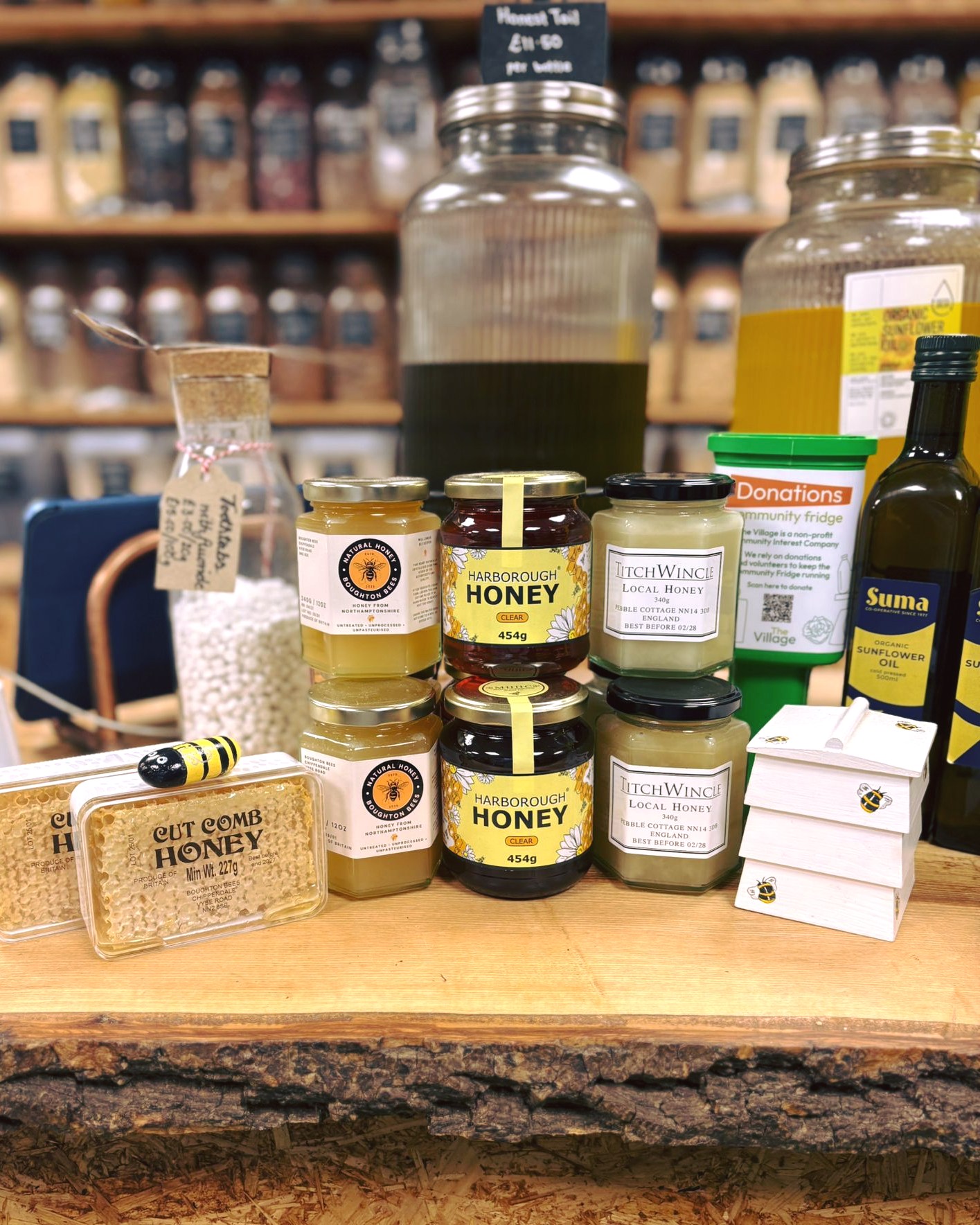🍯 Want some local honey?
We have a lovely selection of local Market Harborough honey in at the moment.
Titchwinkle from Oundle and Boughton Bees Honey and Comb from a regen farm.
Which one are you going to try?