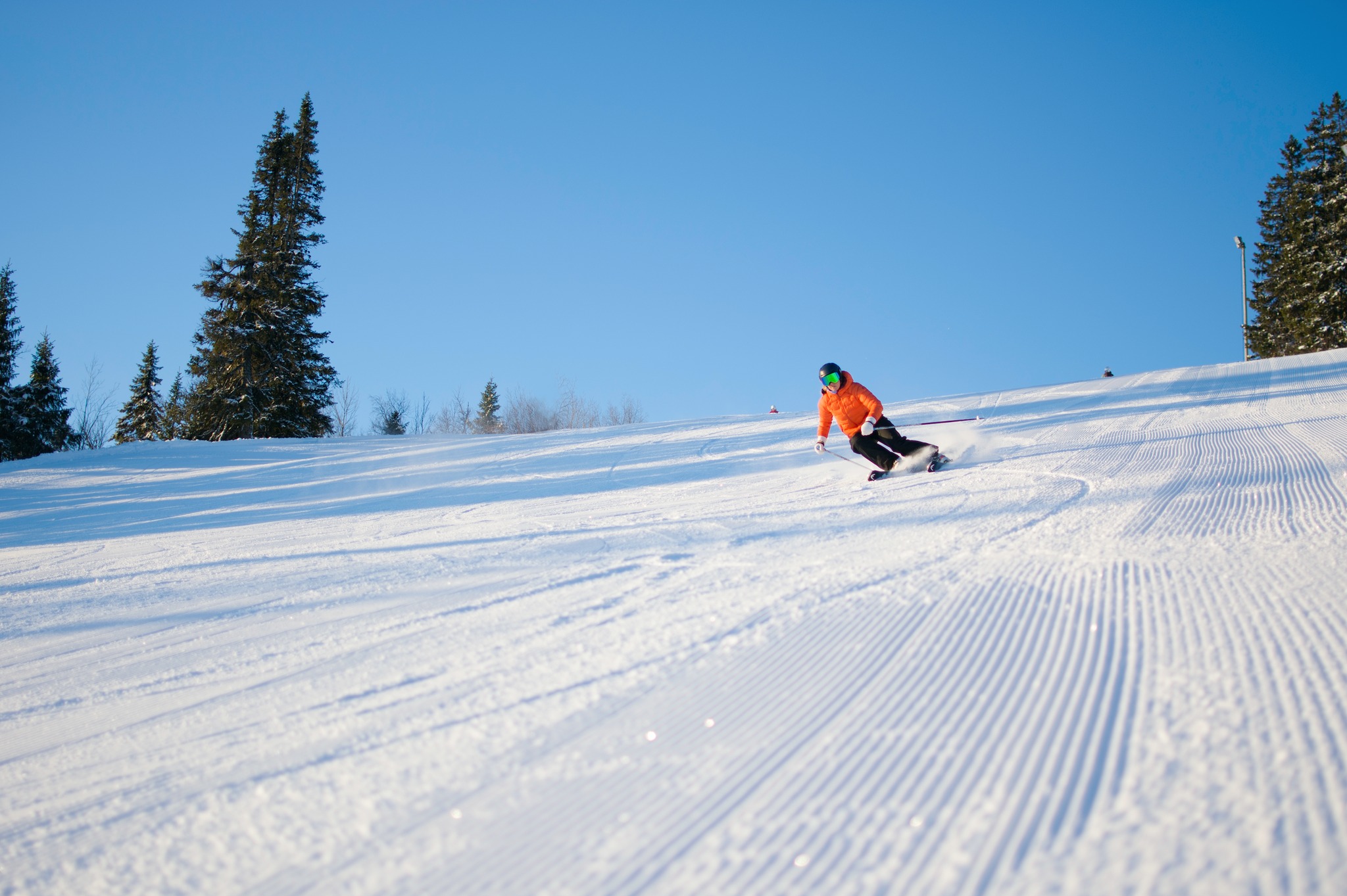 ✨🎿 Resor och kurser för alla nivåer!
Oavsett om du står på din första topp eller din femtionde så har vi något för dig.
💗 I Systrar i bergen möts vi i en varm gemenskap och vår gemensamma kärlek till bergen.